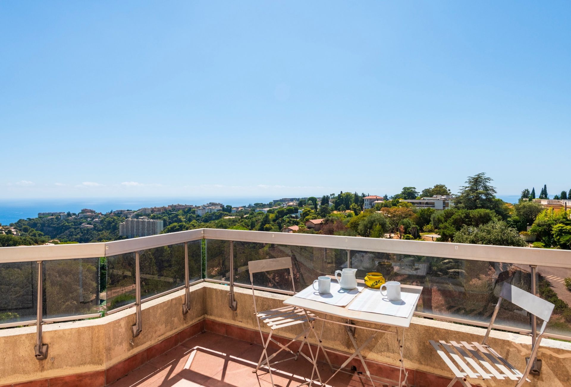 apartment 5 Rooms for sale on NICE (06000)