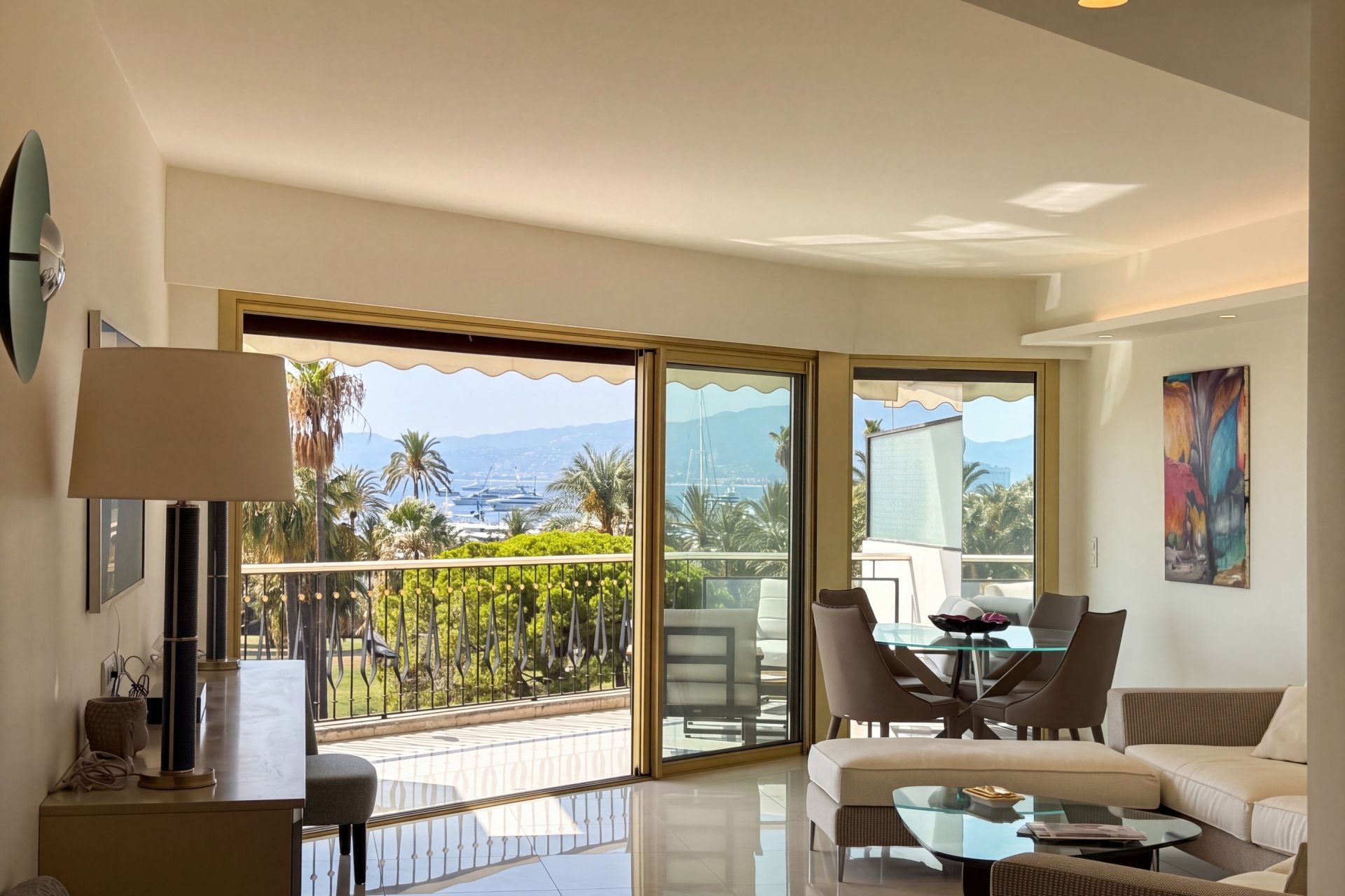 apartment 3 Rooms for sale on CANNES (06400)