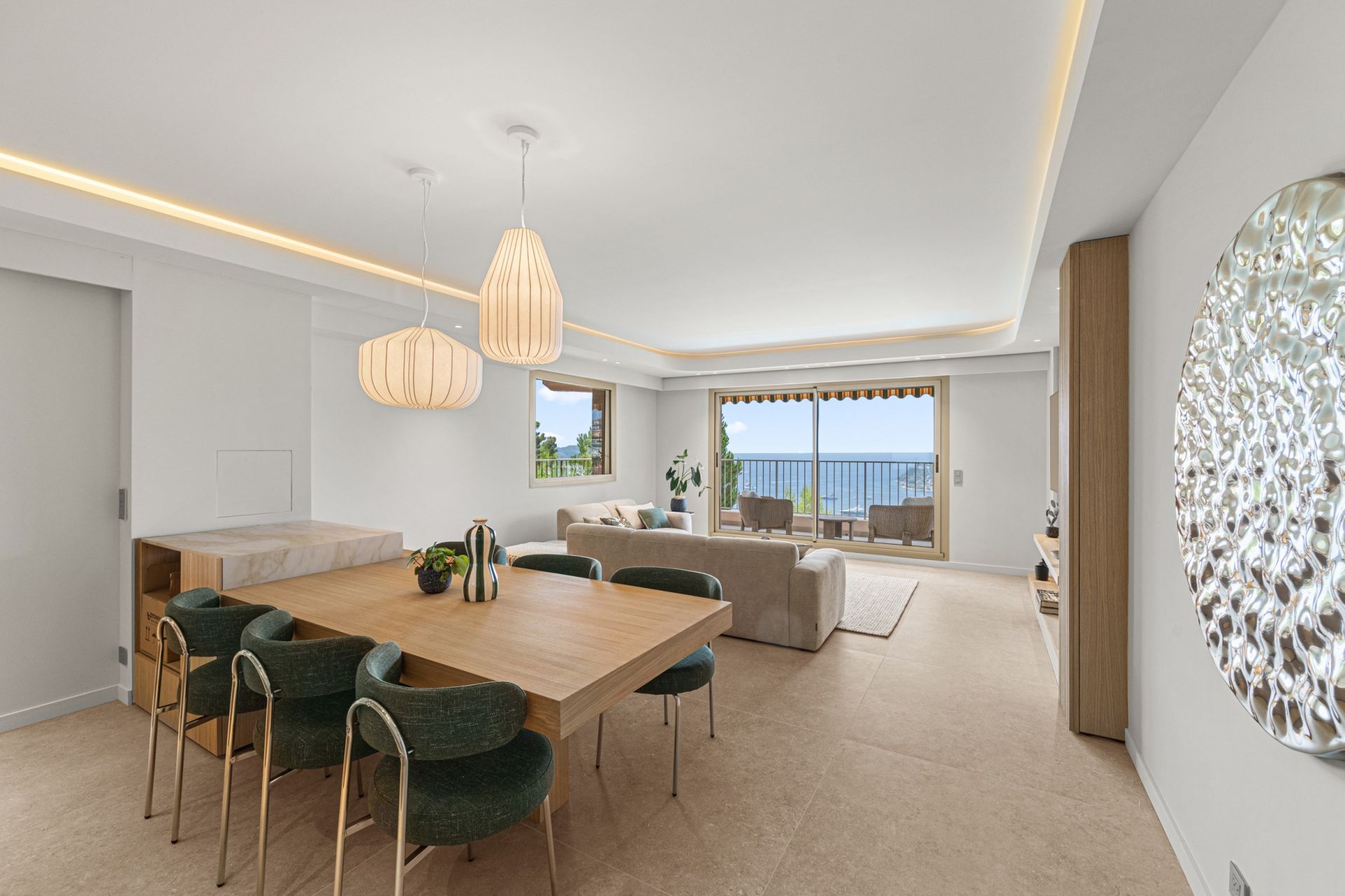 apartment 3 Rooms for sale on VILLEFRANCHE SUR MER (06230)