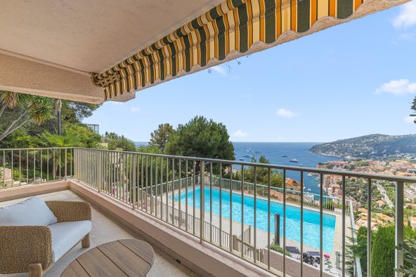 Sale Apartment Villefranche-sur-Mer 3&nbsp;Rooms 89&nbsp;m²