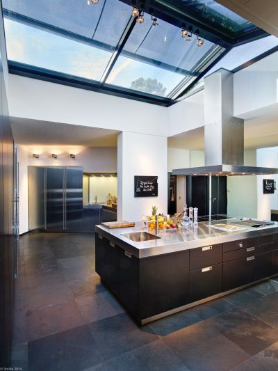Sale Contemporary house Saint-Paul-de-Vence 12&nbsp;Rooms 700&nbsp;m²