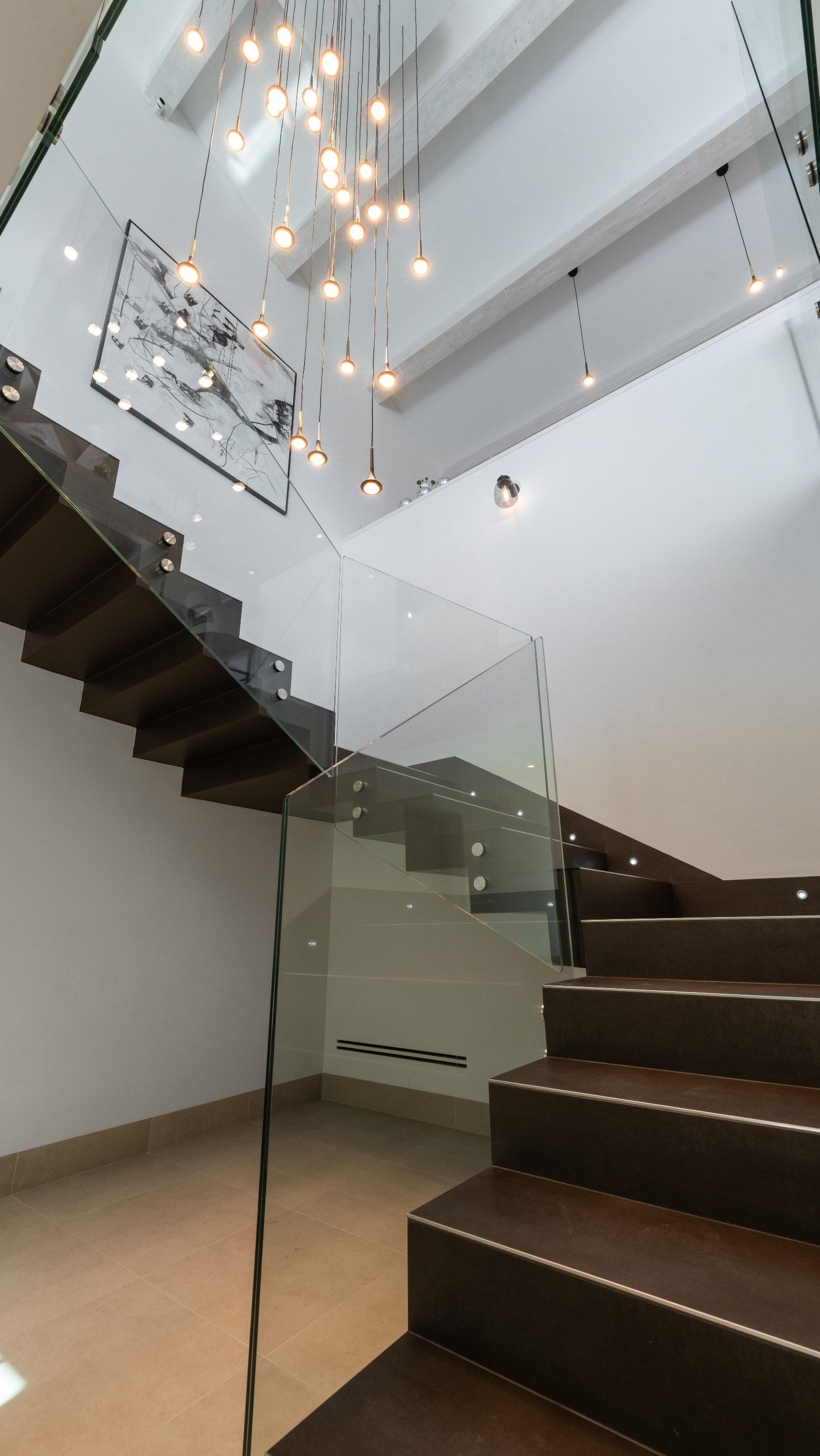 contemporary house 9 Rooms for sale on GRIMAUD (83310)