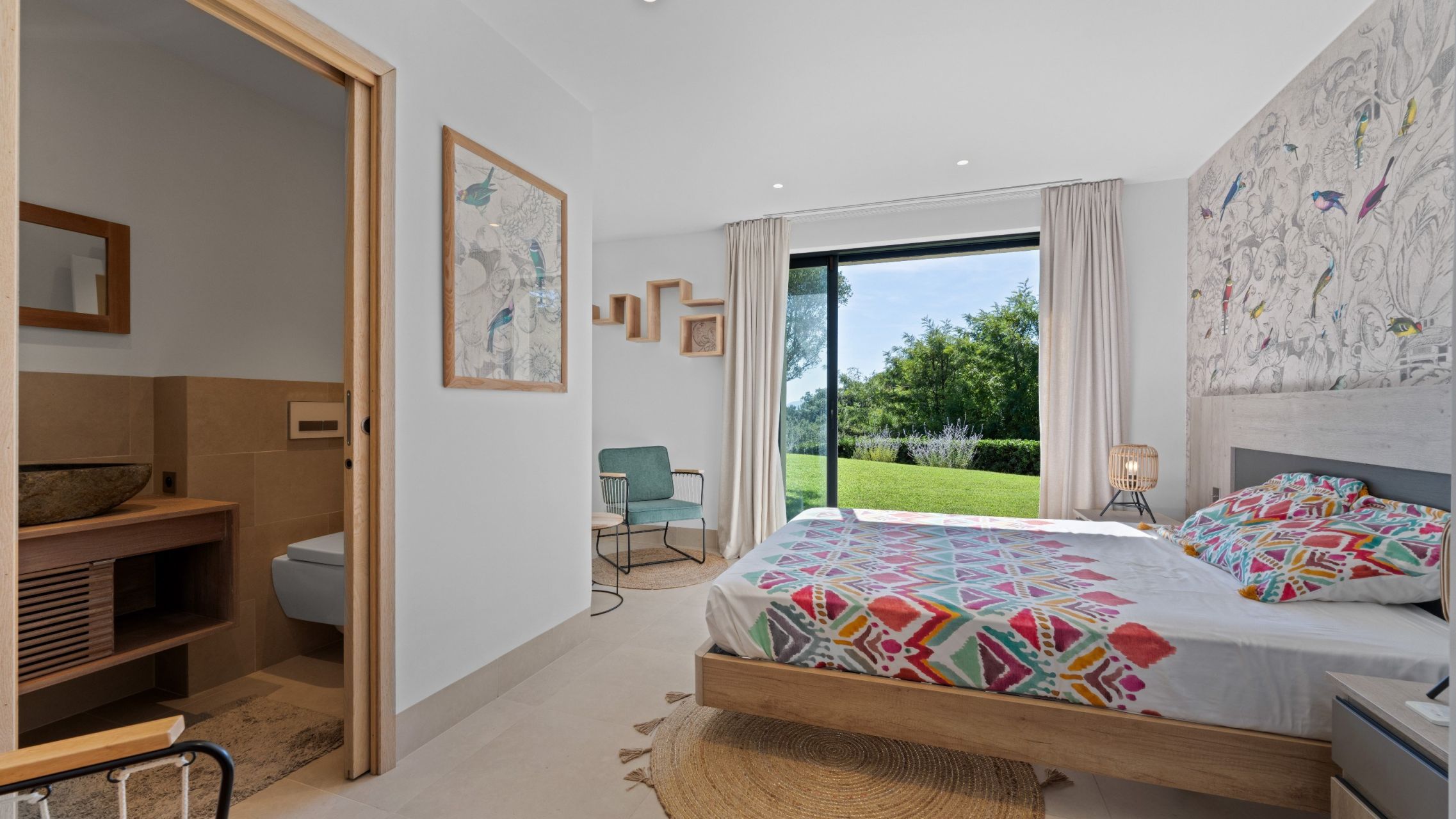 contemporary house 9 Rooms for sale on GRIMAUD (83310)