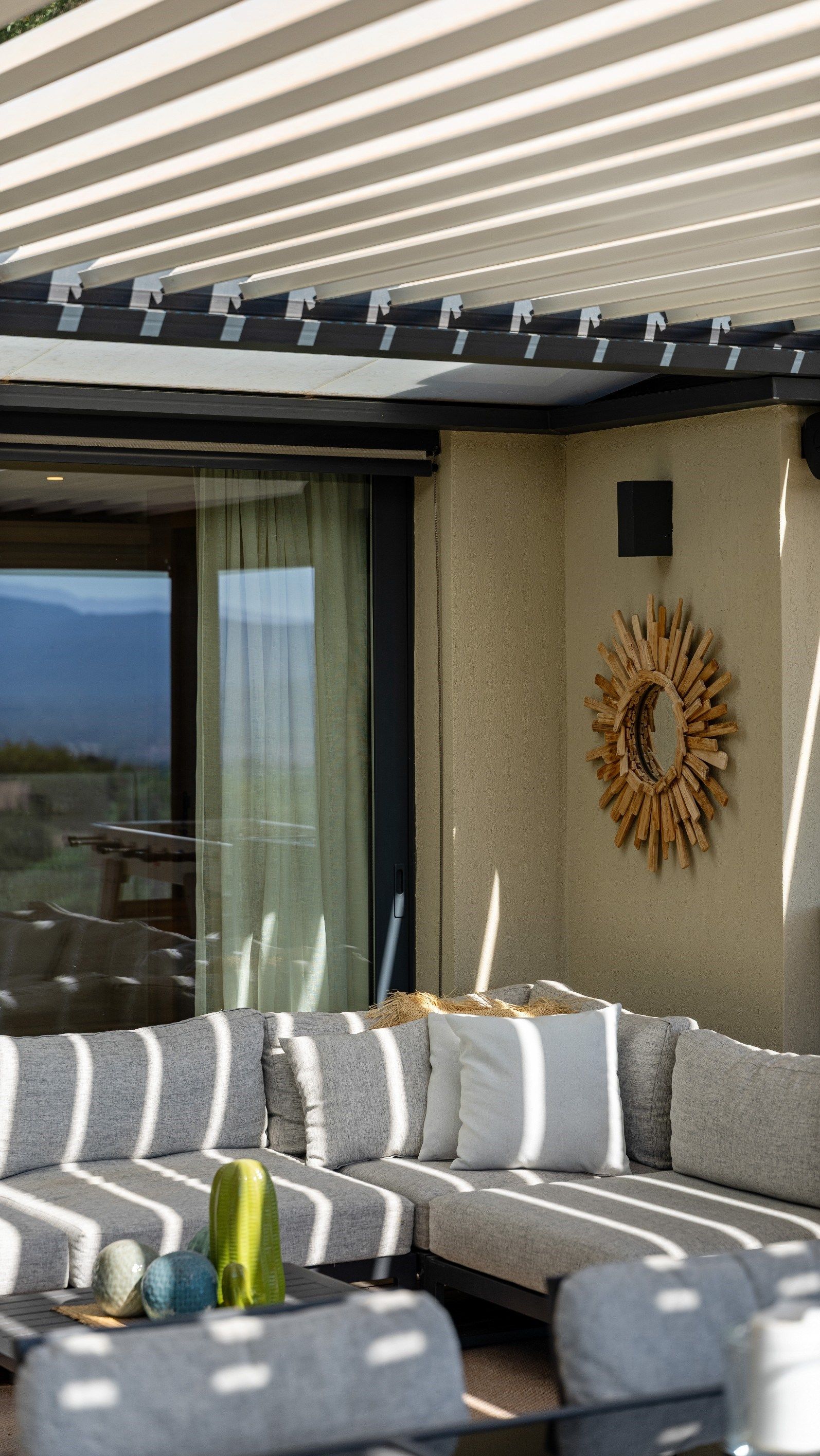 contemporary house 9 Rooms for sale on GRIMAUD (83310)