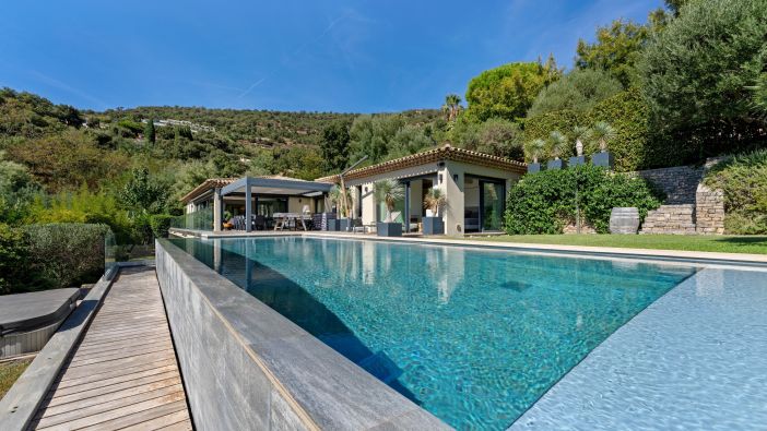 Sale Contemporary house Grimaud 9&nbsp;Rooms 350&nbsp;m²