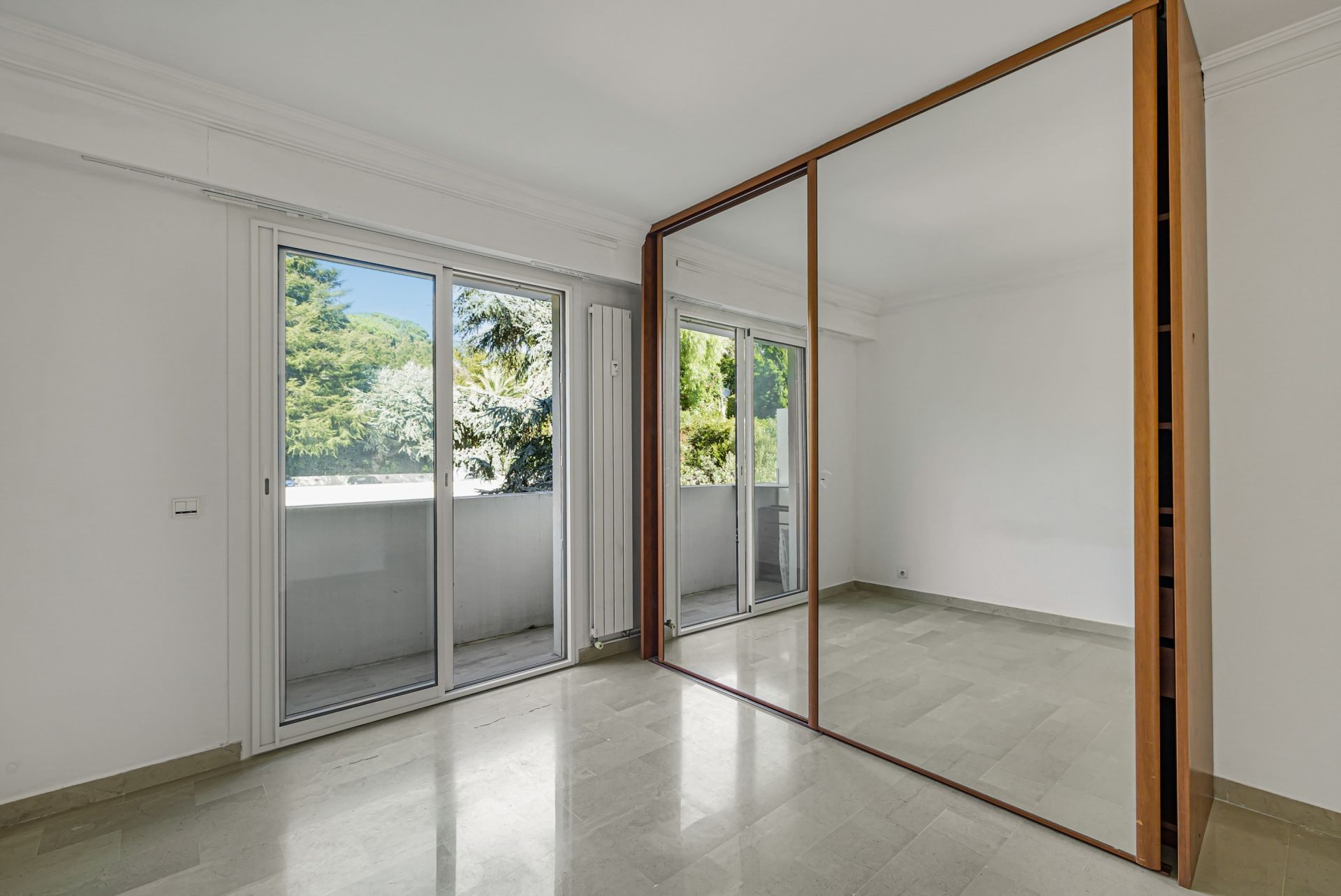 apartment 3 Rooms for sale on CANNES (06400)