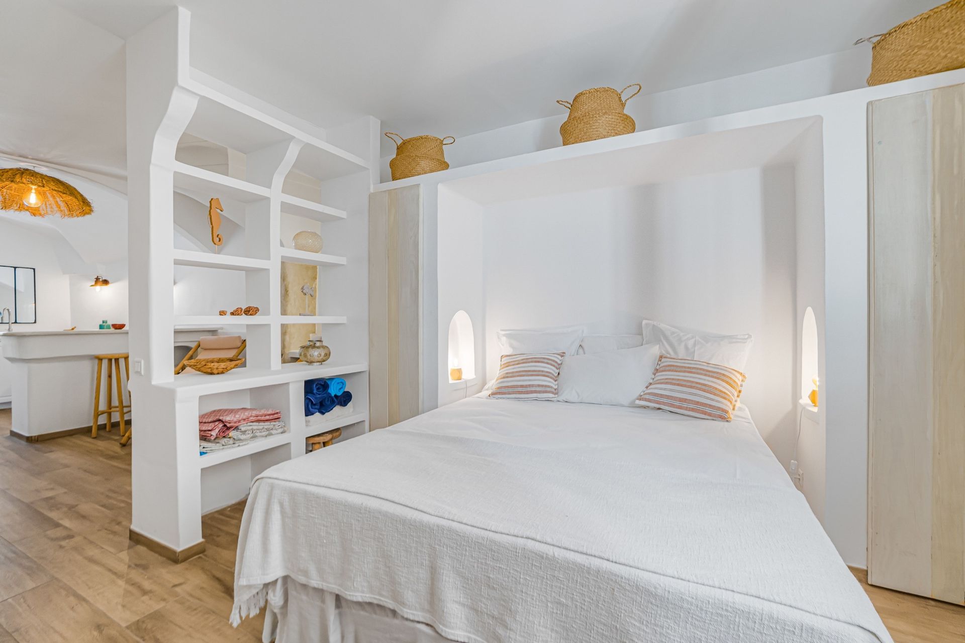 fisherman's house 4 Rooms for sale on ANTIBES (06600)