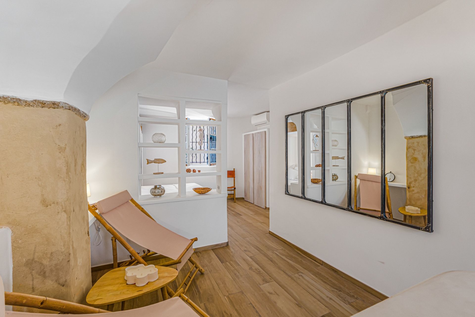 fisherman's house 4 Rooms for sale on ANTIBES (06600)
