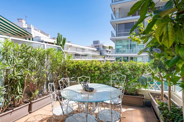 Sale Apartment Nice 3&nbsp;Rooms 77&nbsp;m²