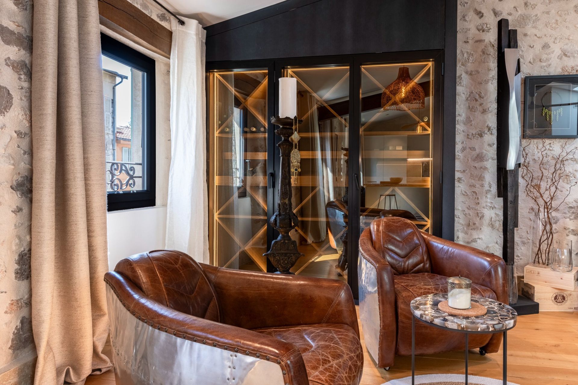 apartment 4 Rooms for sale on NICE (06000)