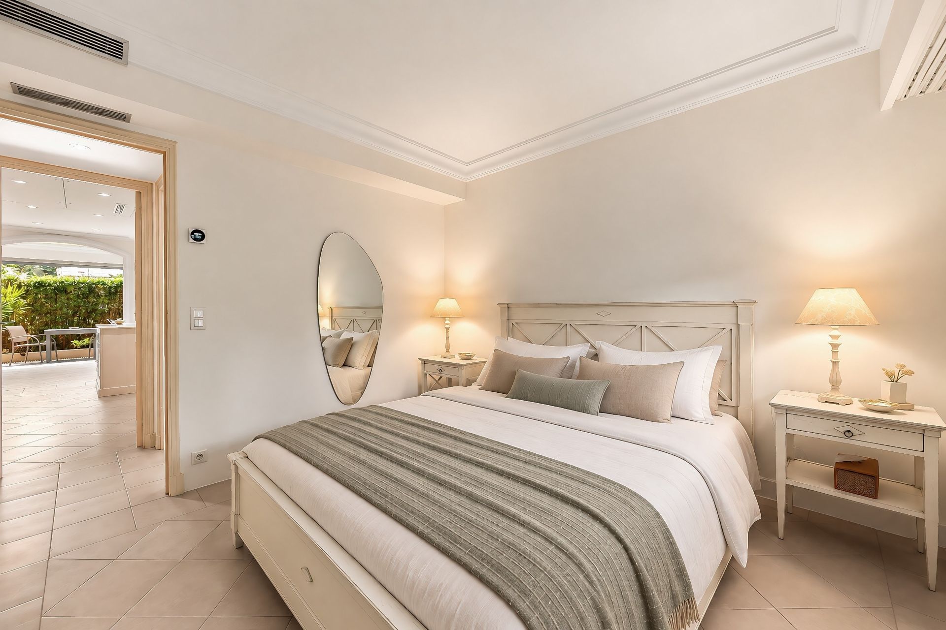 apartment 3 Rooms for sale on CANNES (06400)