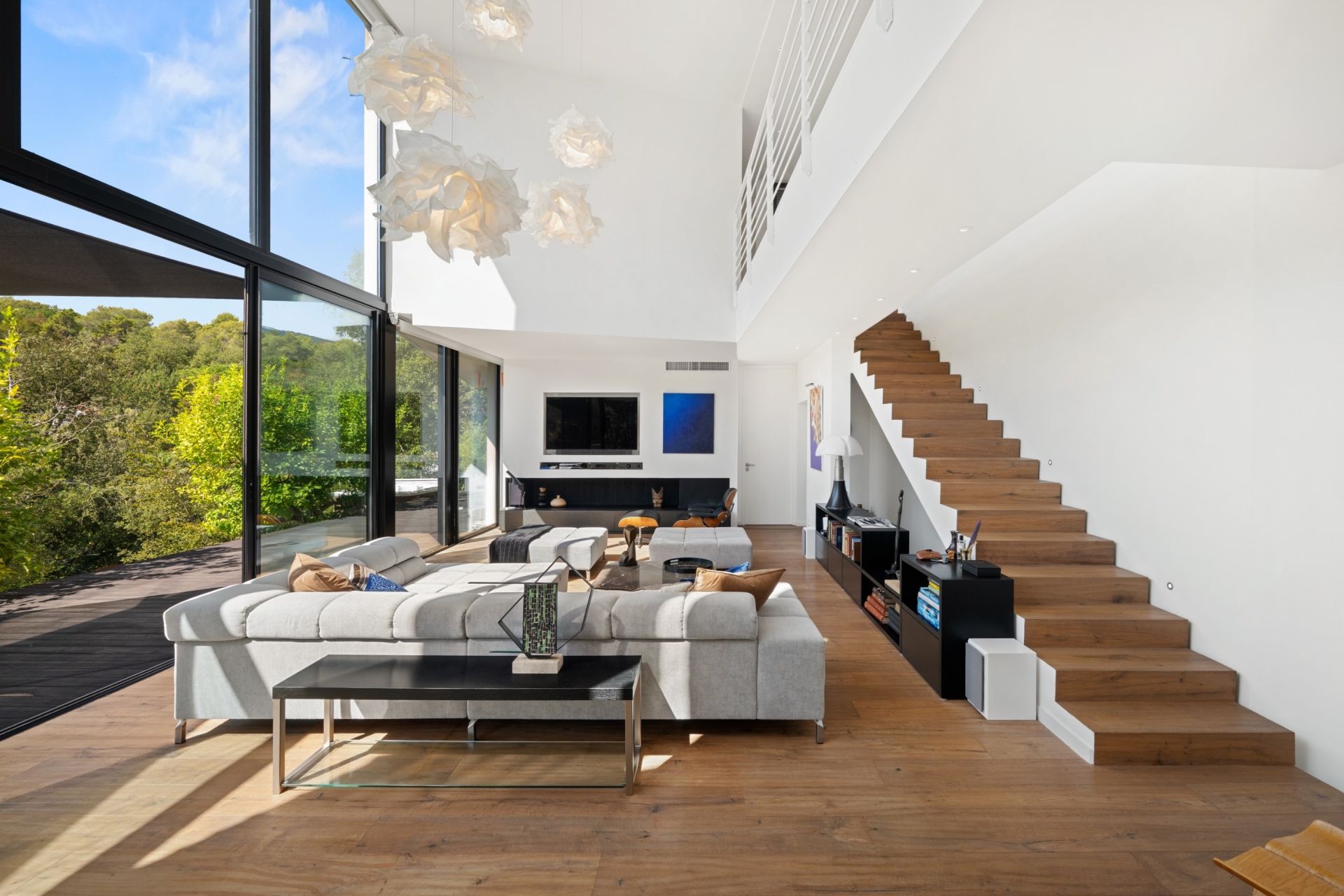 maison contemporaine 6 Pièces en vente sur LA COLLE SUR LOUP (06480)