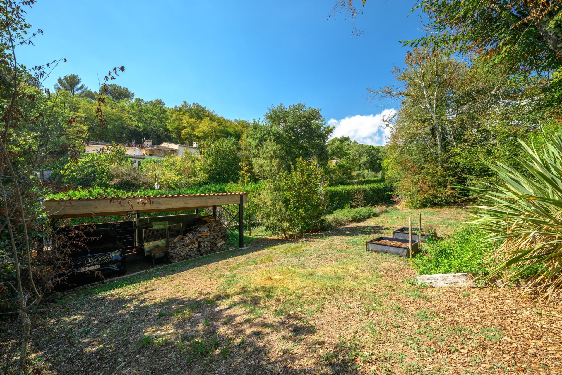 maison contemporaine 6 Pièces en vente sur LA COLLE SUR LOUP (06480)