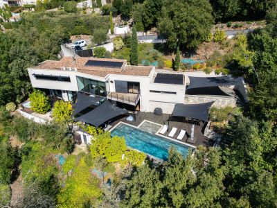 Vente Maison contemporaine La Colle-sur-Loup 6&nbsp;Pièces 237.5&nbsp;m²