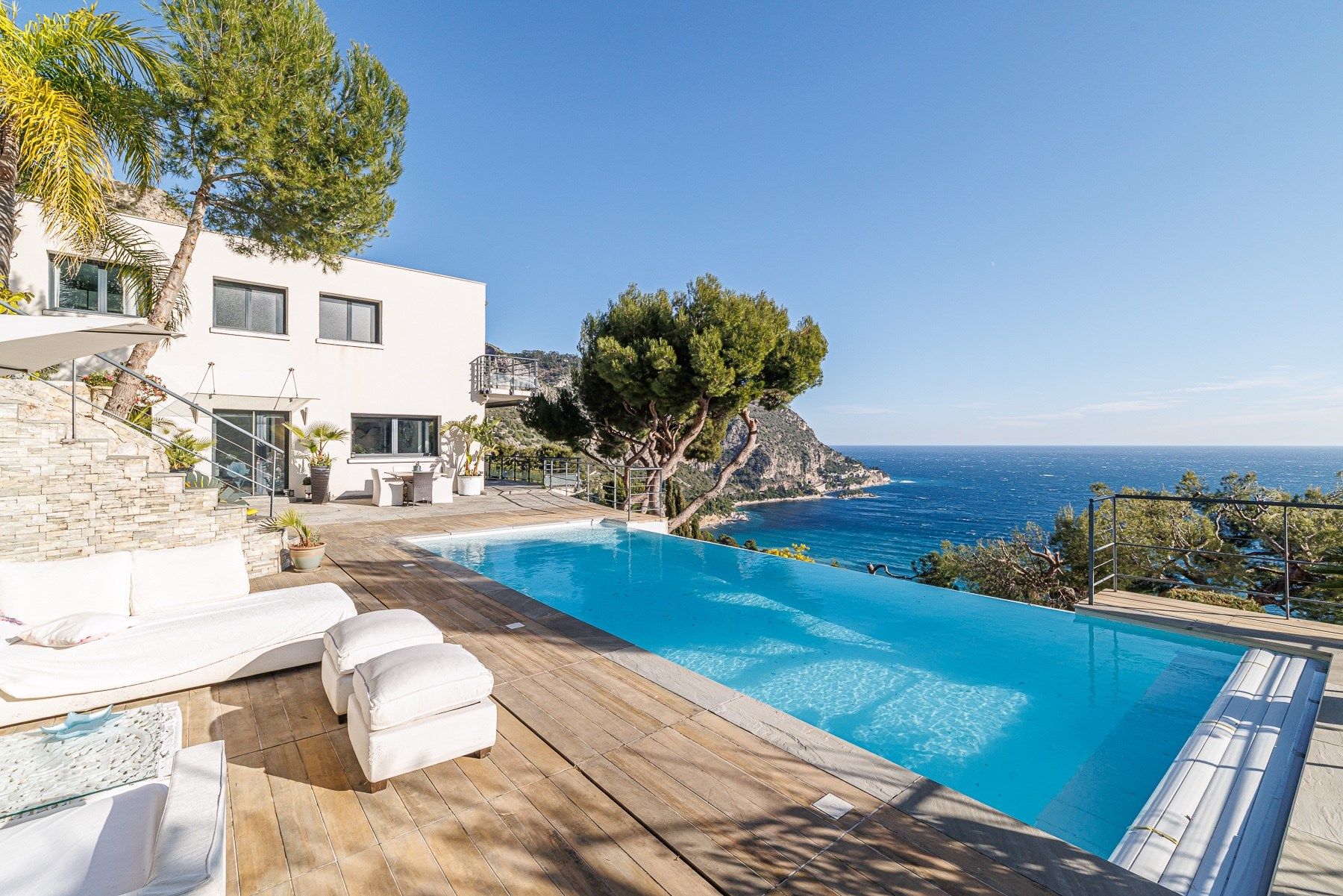 maison contemporaine 5 Pièces en vente sur EZE (06360)