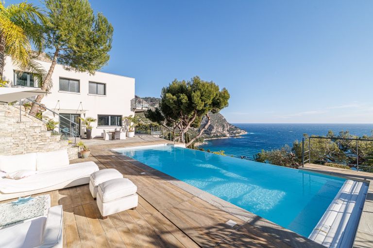 maison contemporaine 5 Pièces en vente sur EZE (06360)