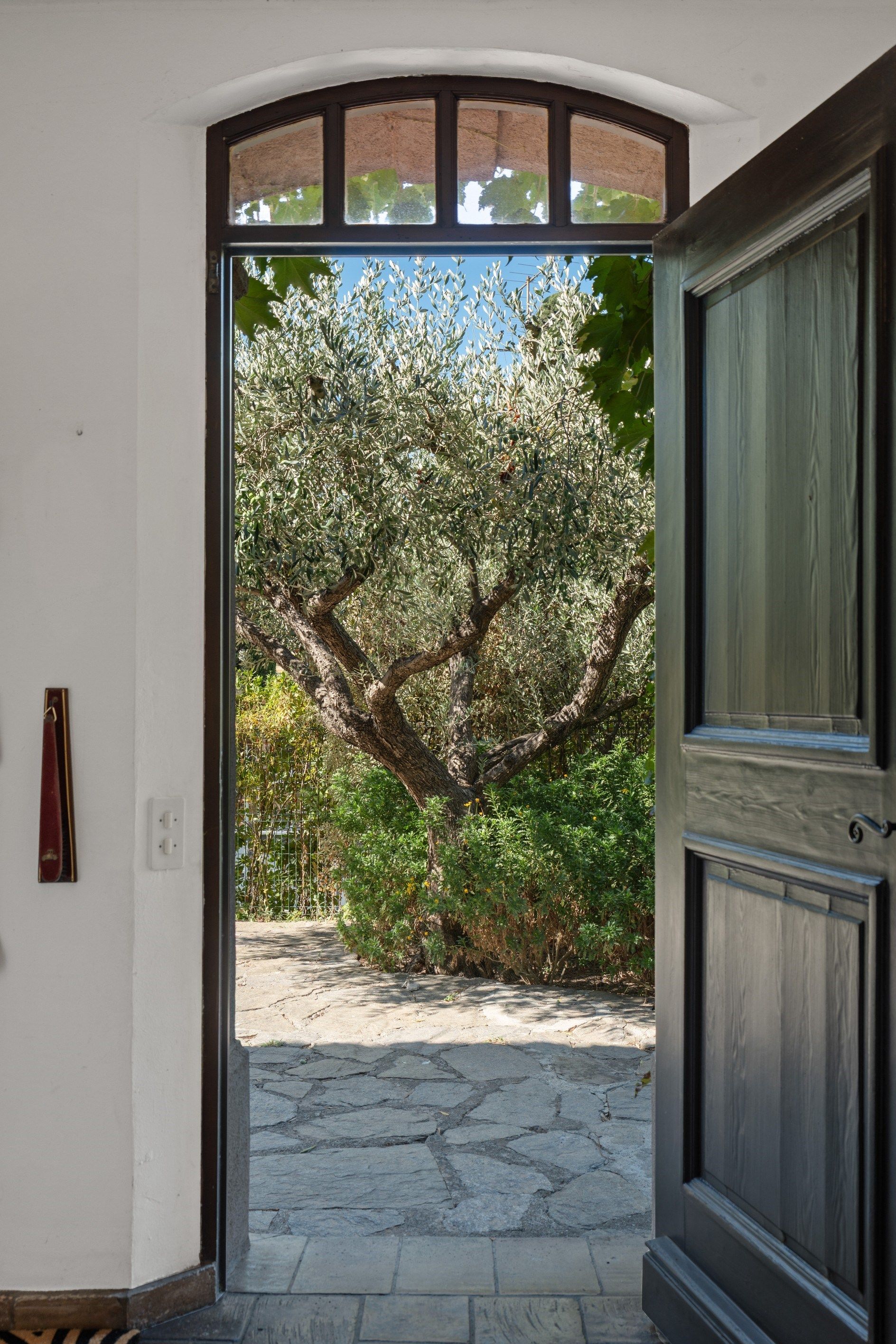 provencal house 5 Rooms for sale on ST TROPEZ (83990)
