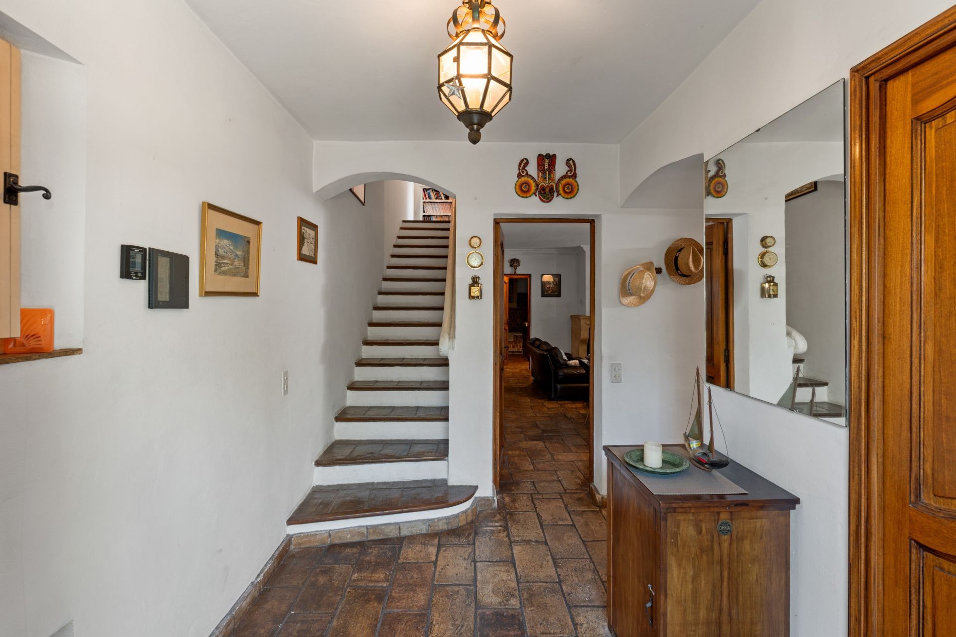 provencal house 5 Rooms for sale on ST TROPEZ (83990)