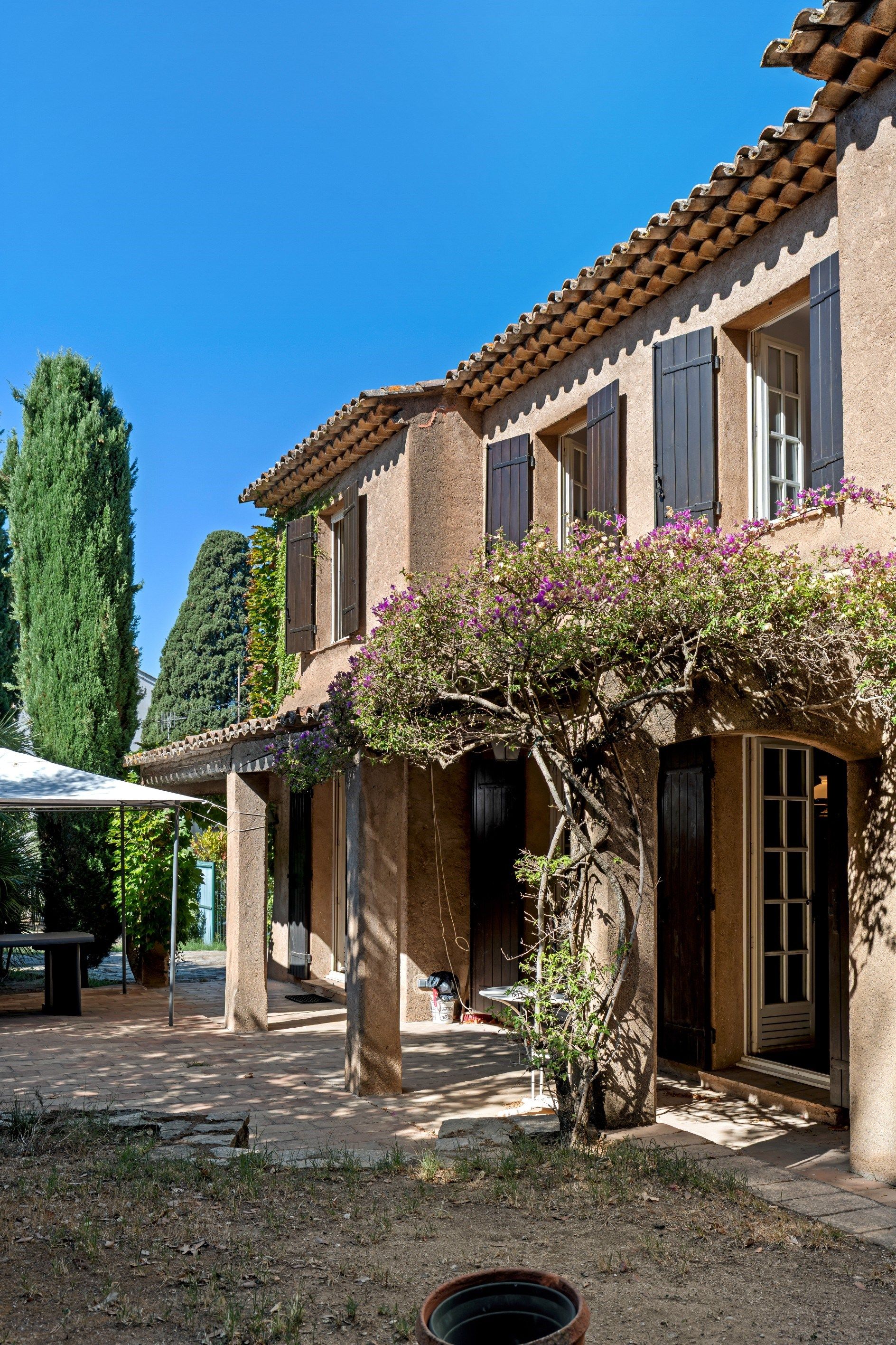provencal house 5 Rooms for sale on ST TROPEZ (83990)