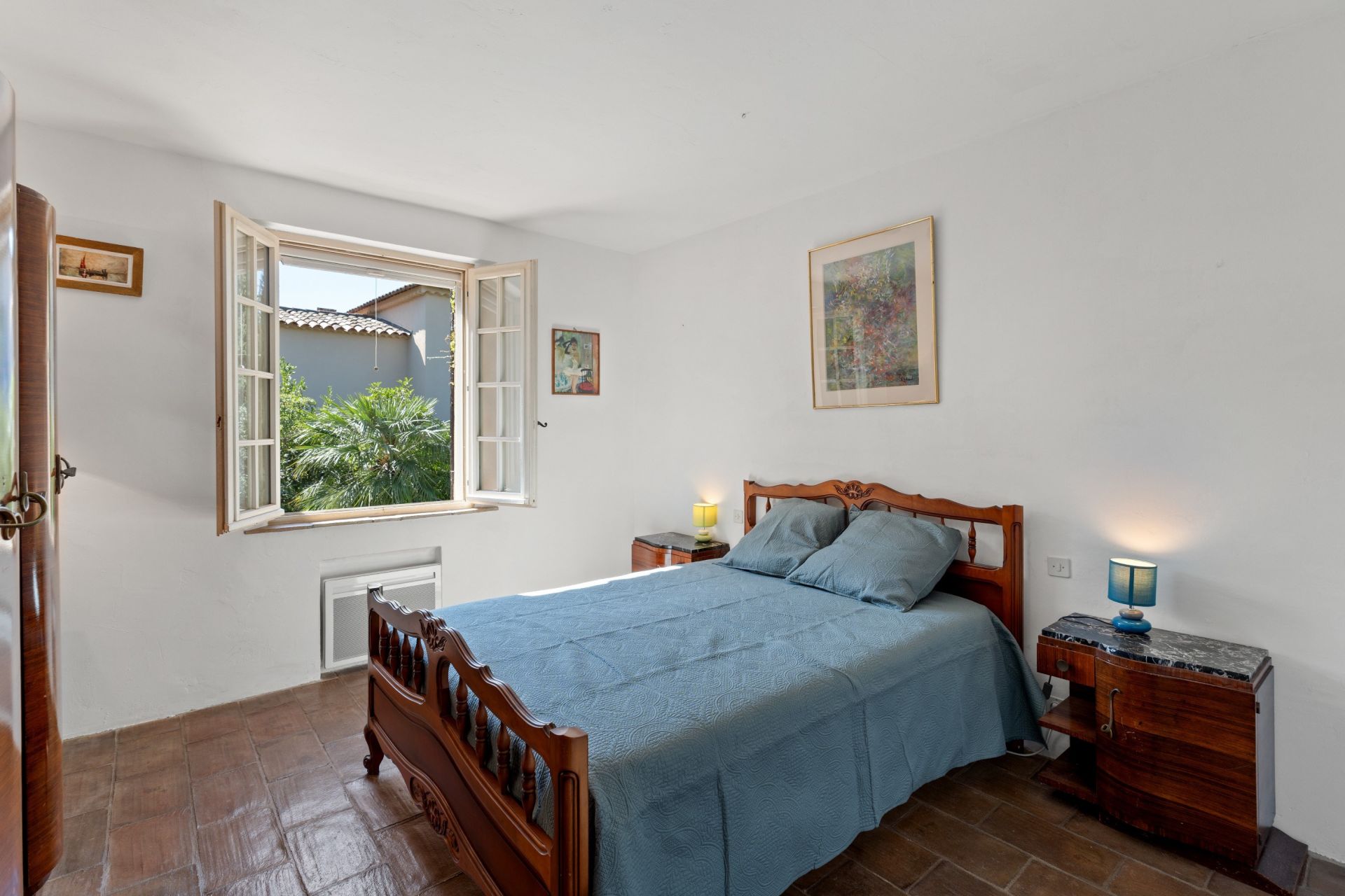 provencal house 5 Rooms for sale on ST TROPEZ (83990)