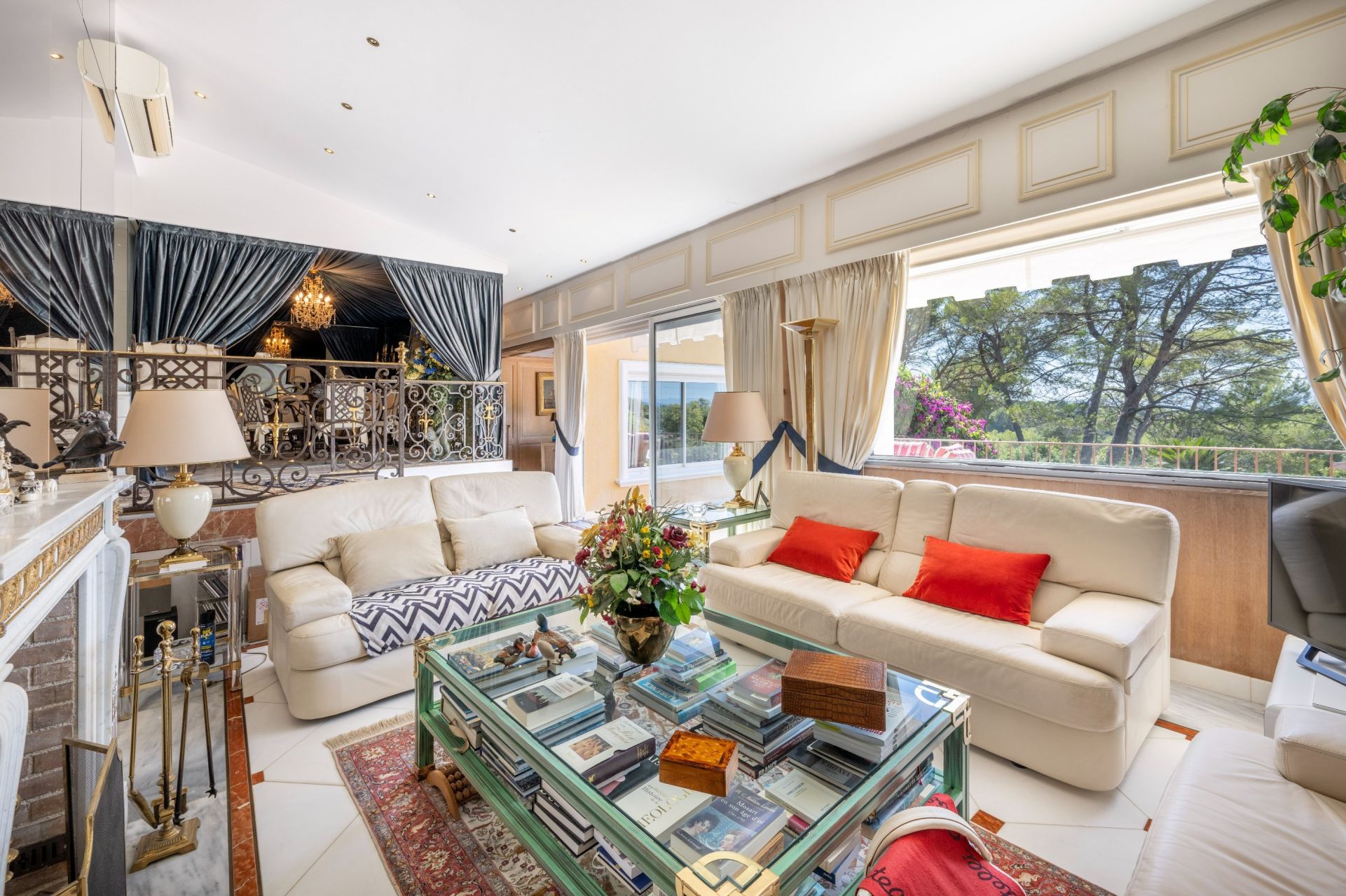 maison provençale 7 Pièces en vente sur MOUGINS (06250)