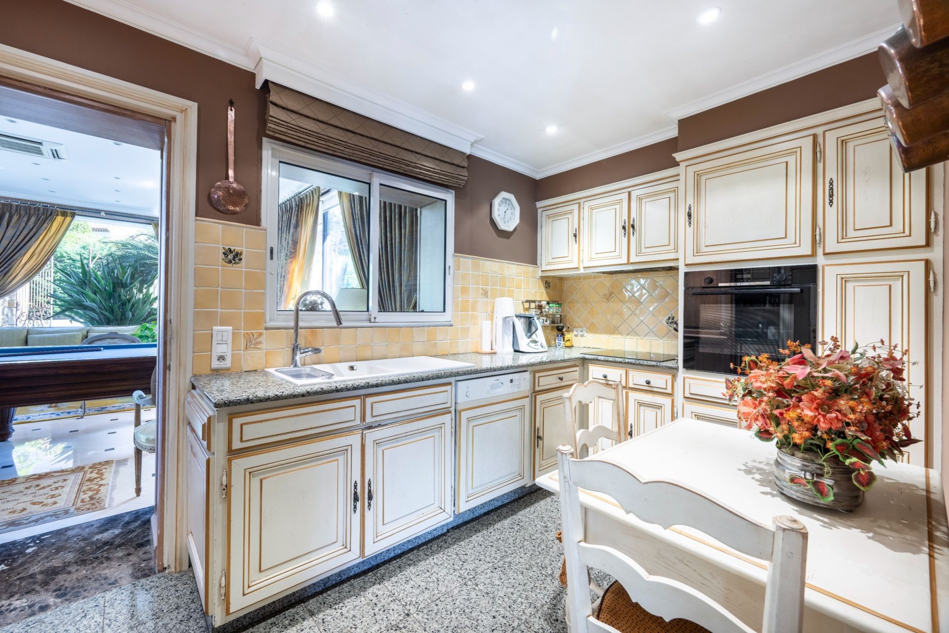 maison provençale 7 Pièces en vente sur MOUGINS (06250)