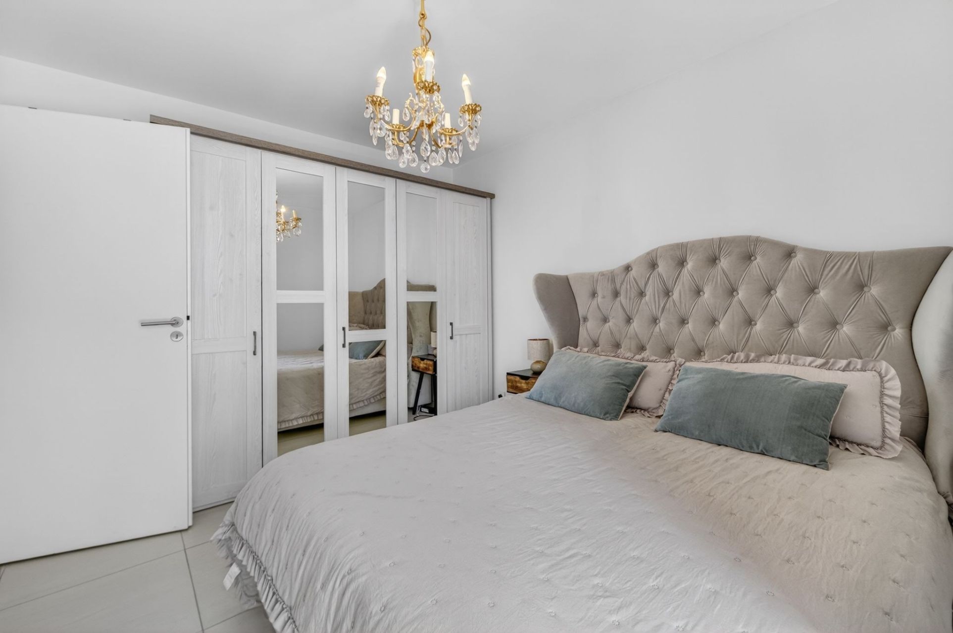 apartment 2 Rooms for sale on CANNES (06400)