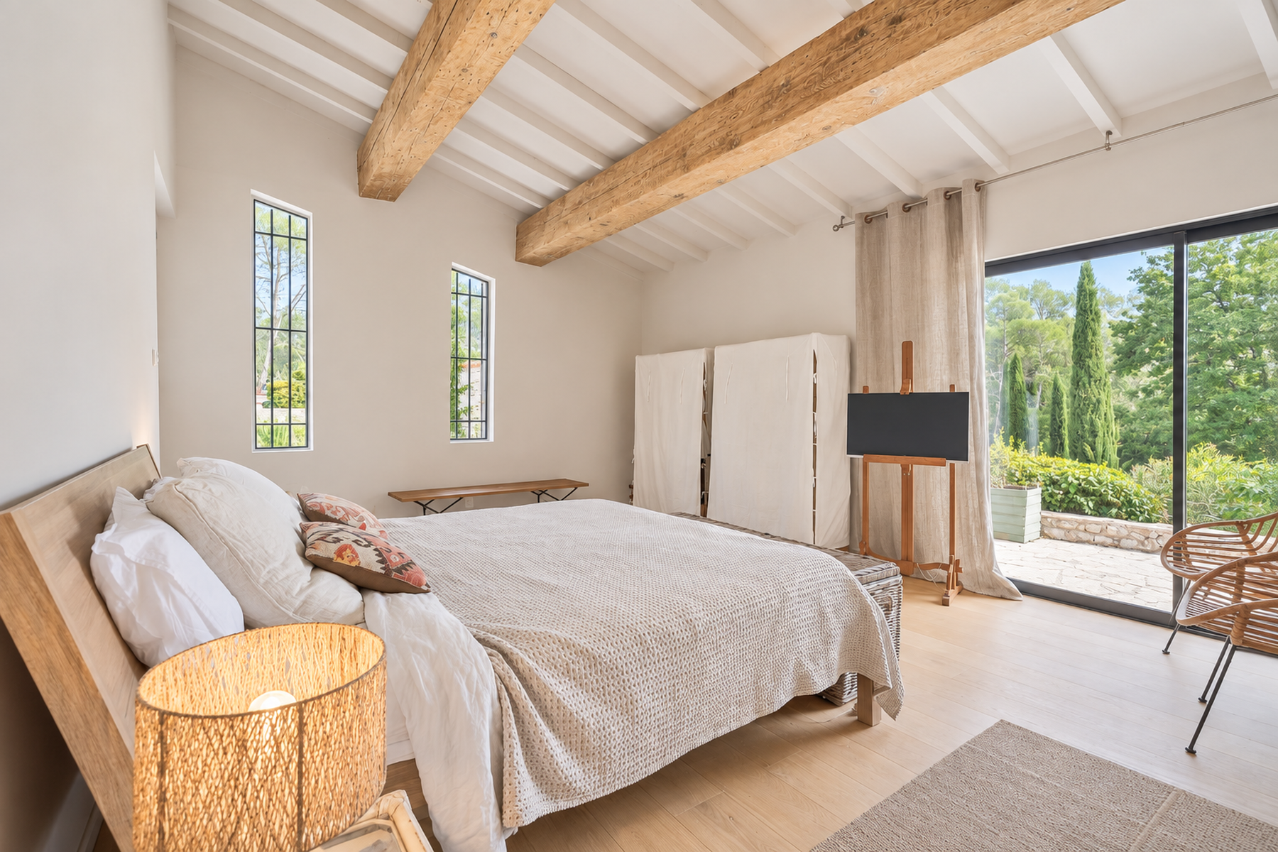 maison provençale 6 Pièces en vente sur ST PAUL EN FORET (83440)