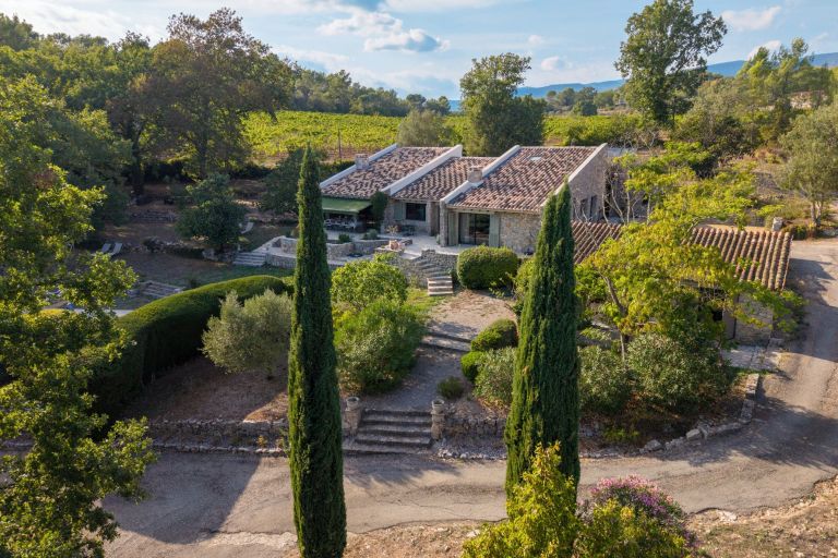 maison provençale 6 Pièces en vente sur ST PAUL EN FORET (83440)