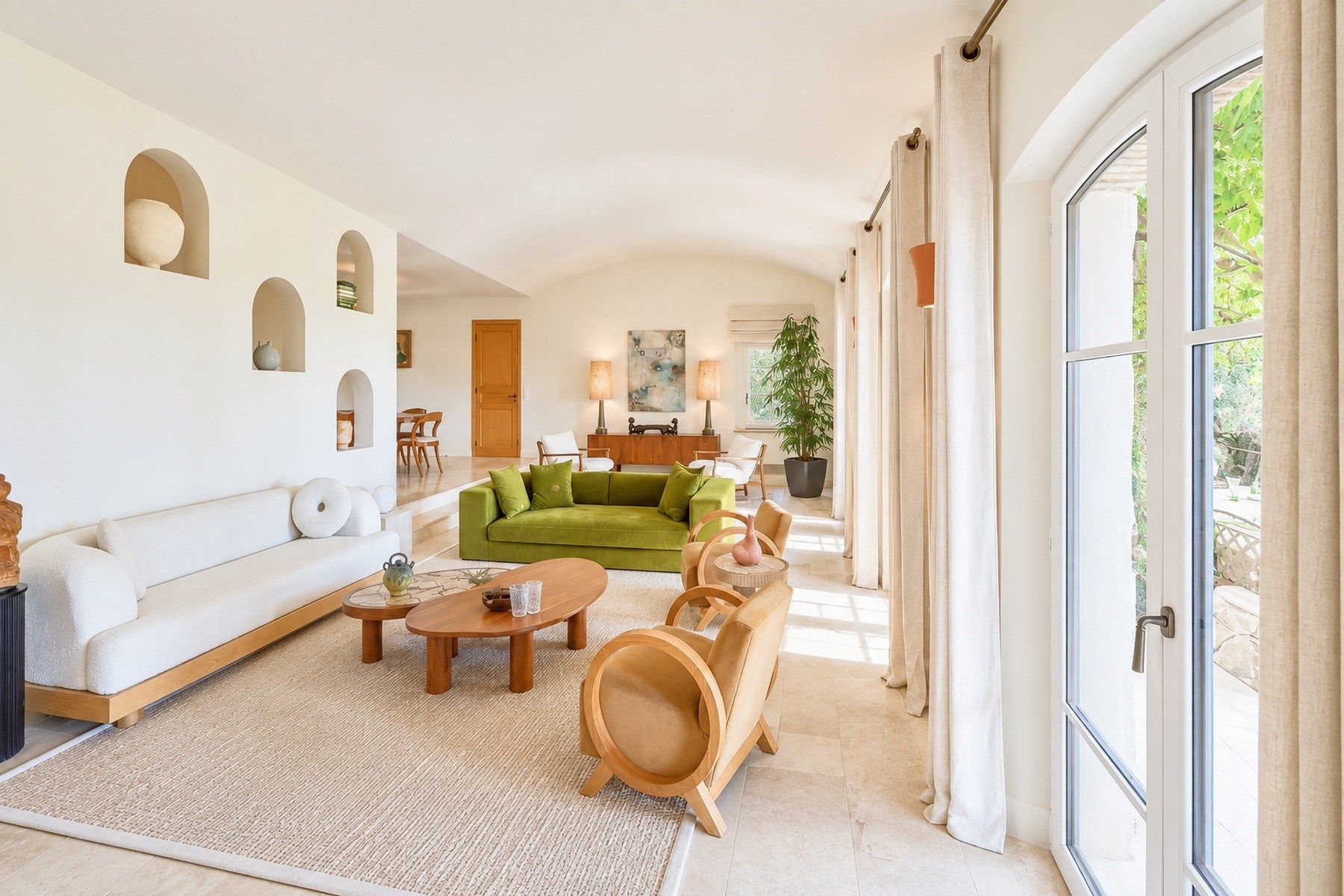 maison provençale 8 Pièces en vente sur PLASCASSIER (06130)