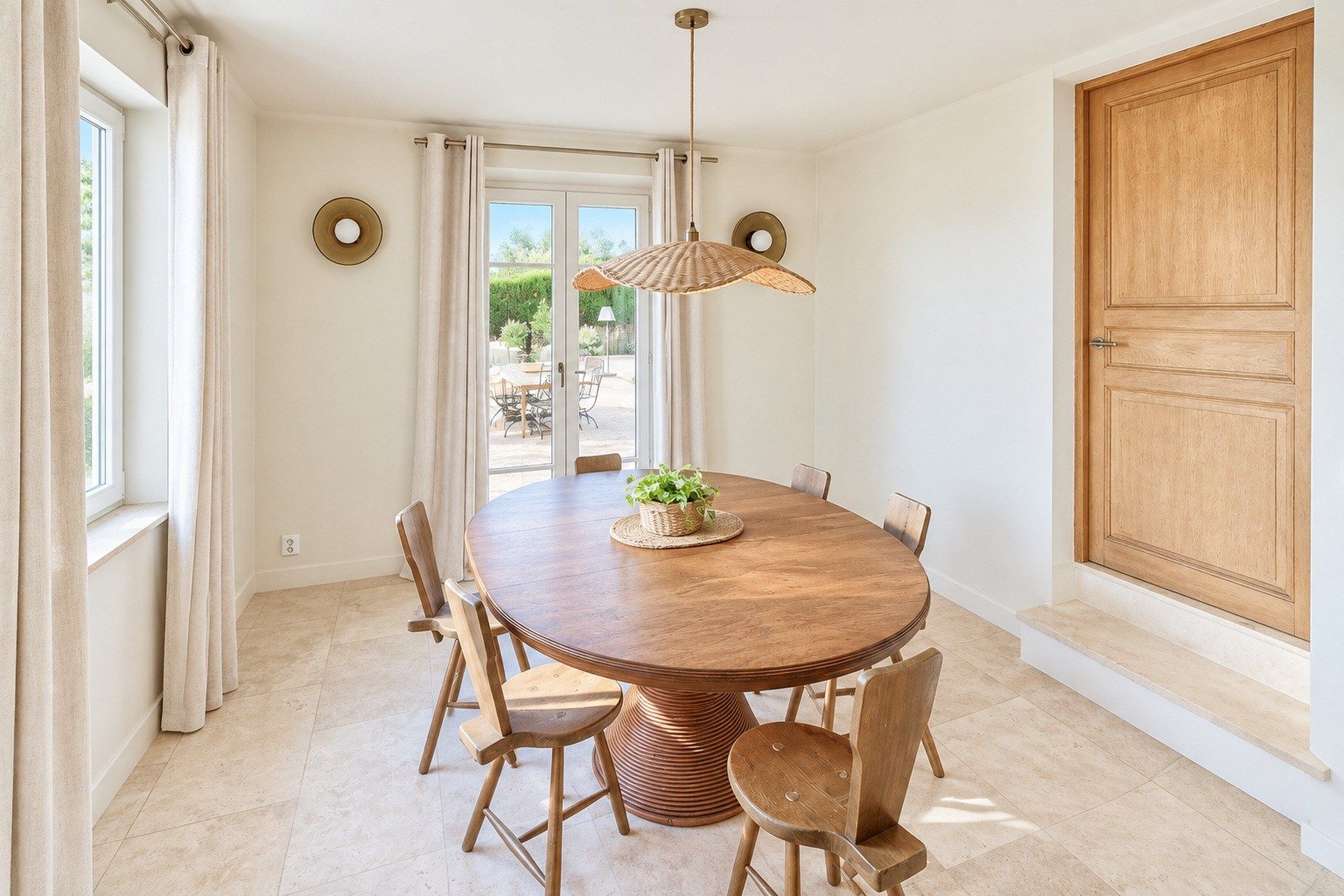 maison provençale 8 Pièces en vente sur PLASCASSIER (06130)