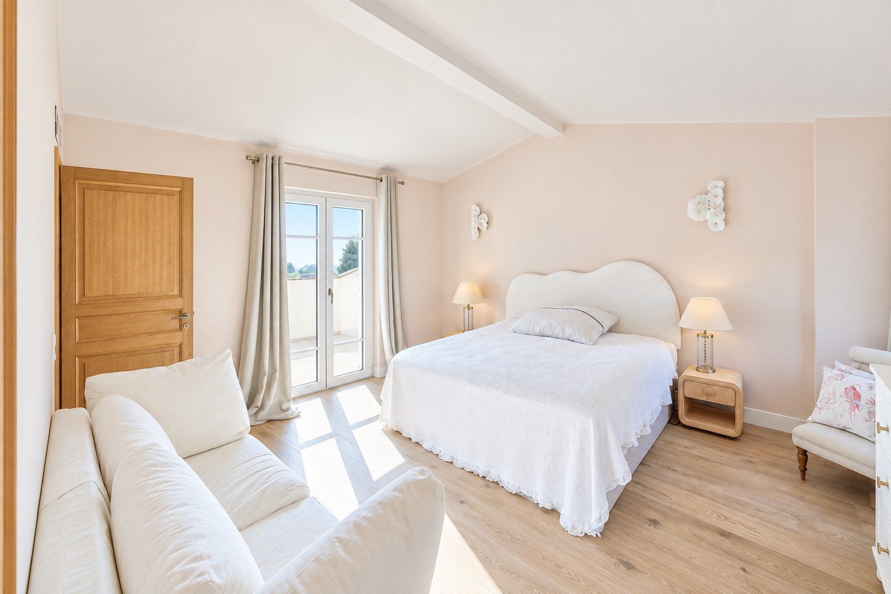 maison provençale 8 Pièces en vente sur PLASCASSIER (06130)
