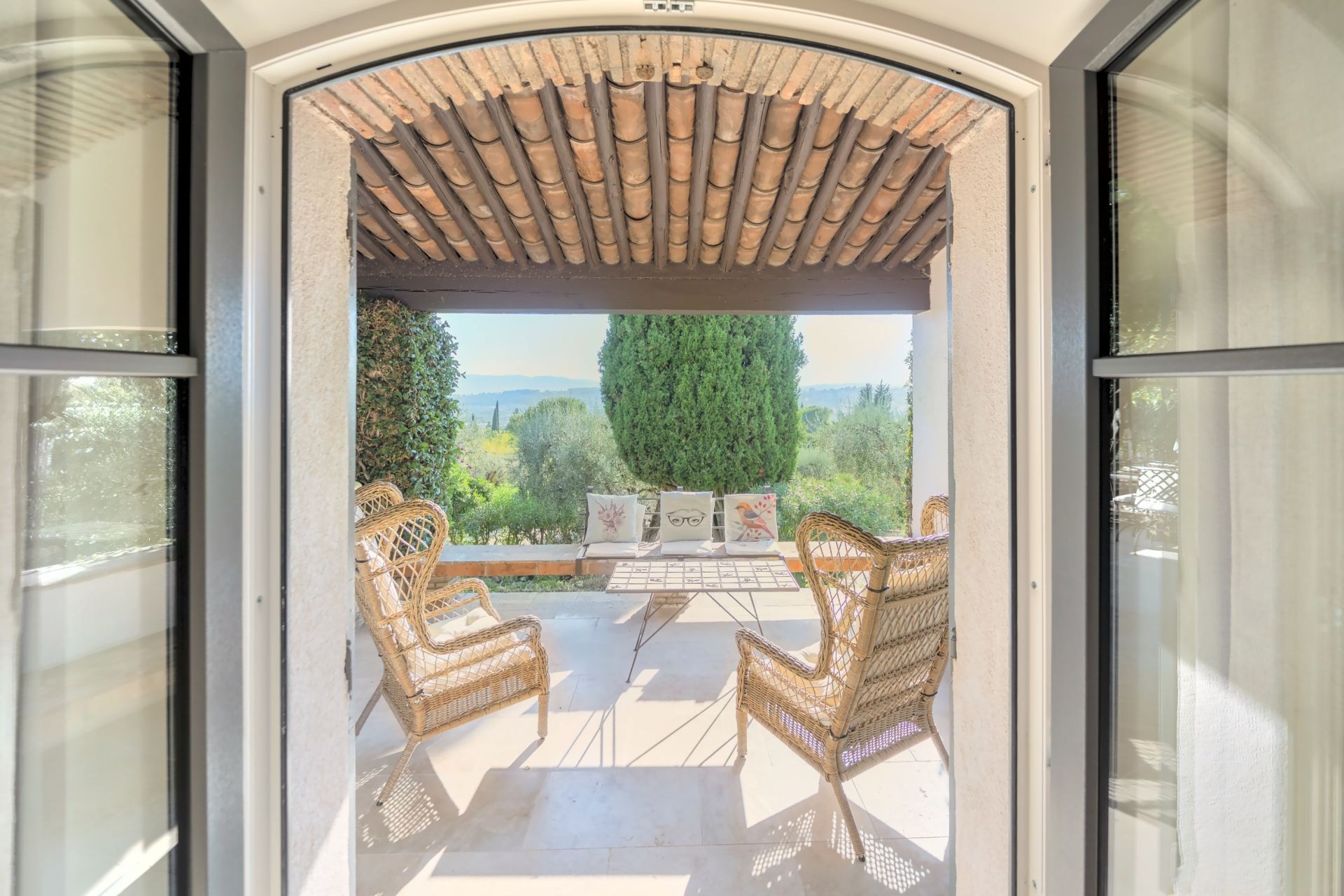 provencal house 8 Rooms for sale on PLASCASSIER (06130)