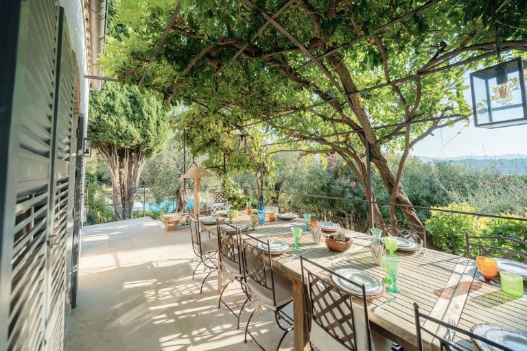 maison provençale 8 Pièces en vente sur PLASCASSIER (06130)