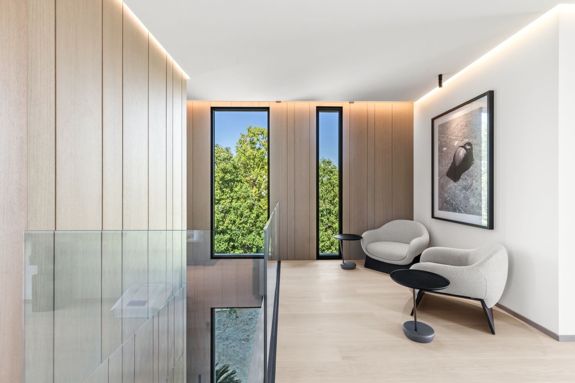maison contemporaine 12 Pièces en vente sur VALLAURIS (06220)