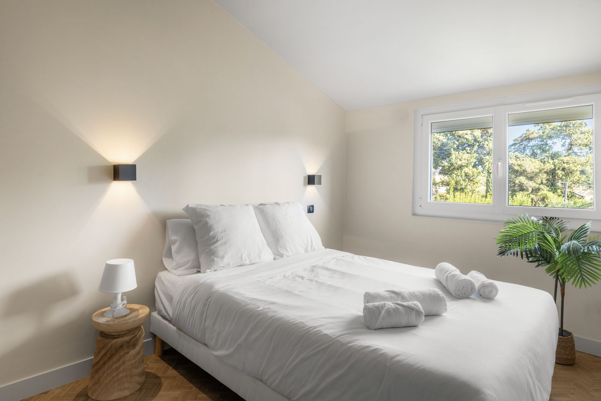 appartement 5 Pièces en vente sur MOUGINS (06250)