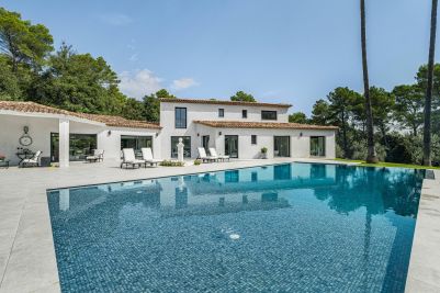 Vente Maison contemporaine Mougins 10&nbsp;Pièces 475&nbsp;m²