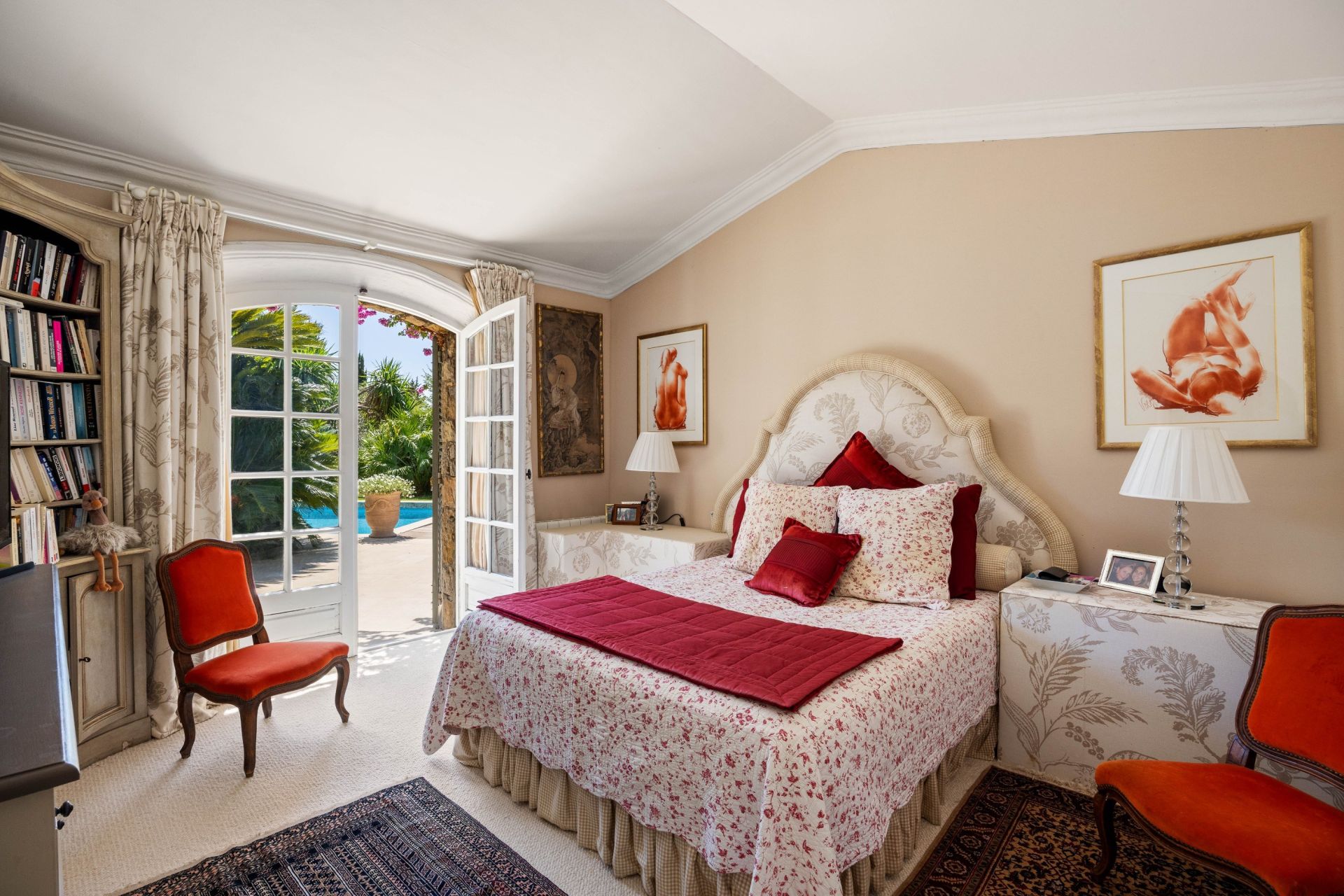 villa 7 Pièces en vente sur MOUGINS (06250)