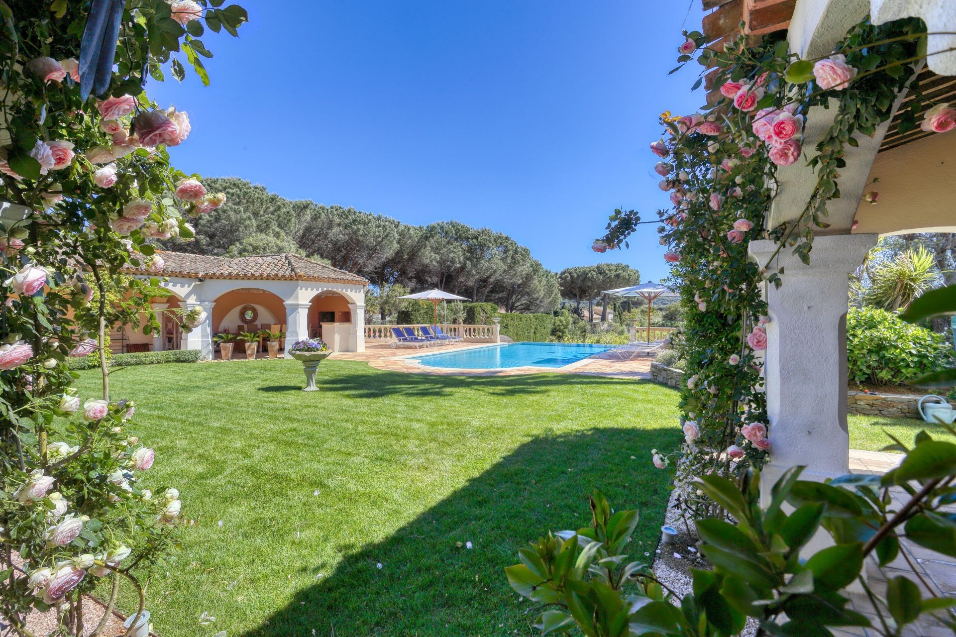 villa 11 Pièces en vente sur RAMATUELLE (83350)