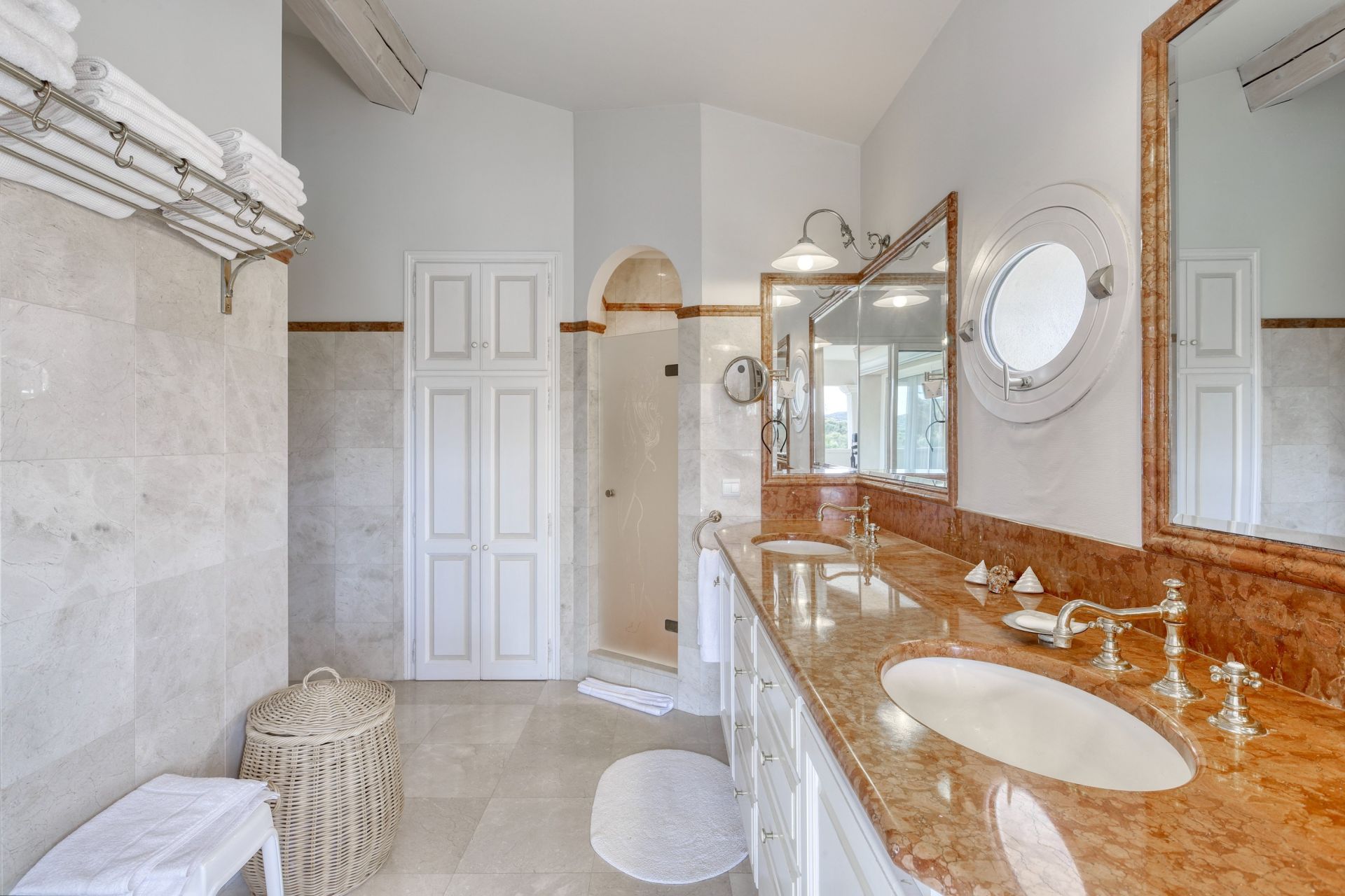 villa 11 Pièces en vente sur RAMATUELLE (83350)