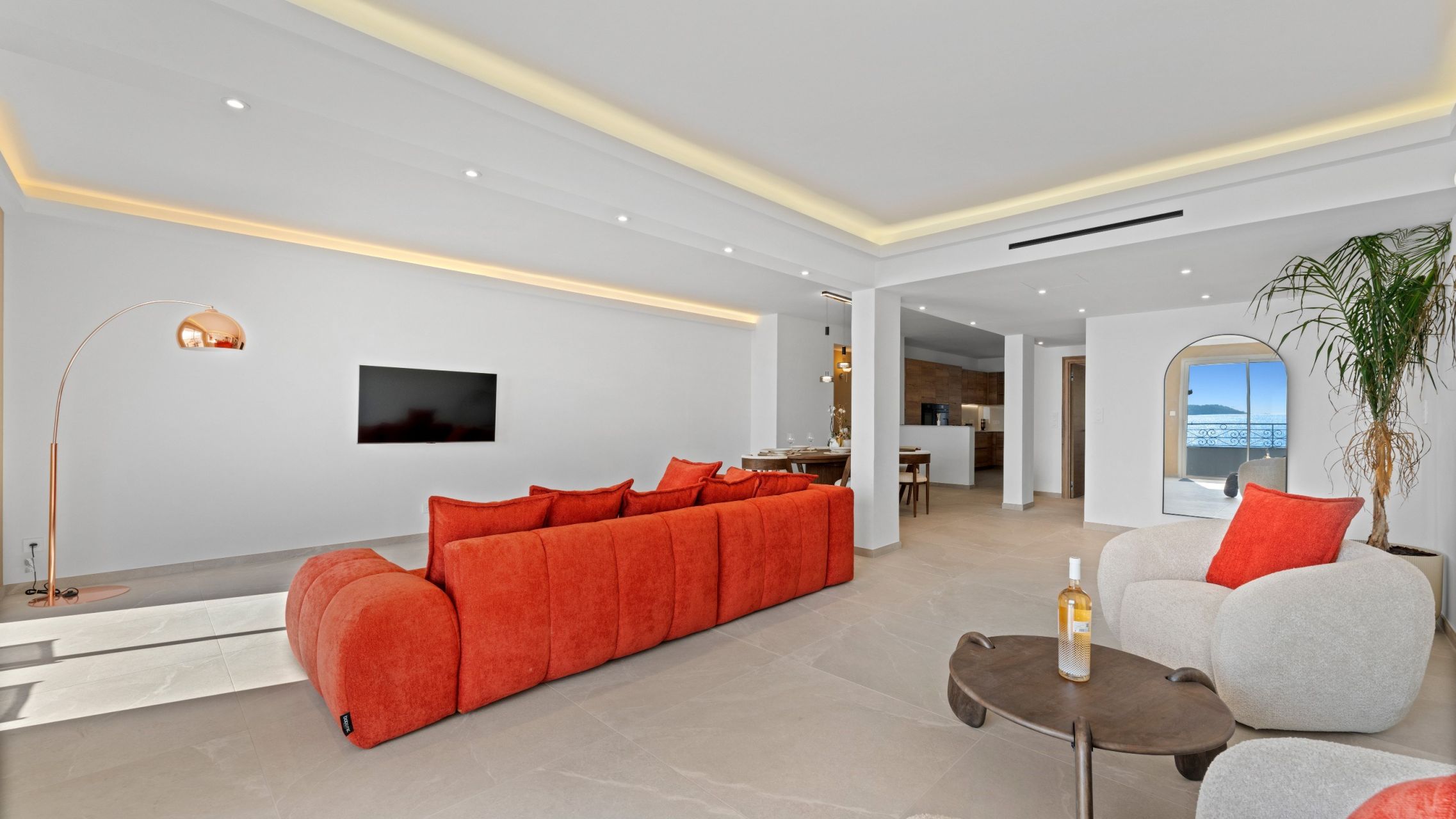 apartment 5 Rooms for sale on STE MAXIME (83120)