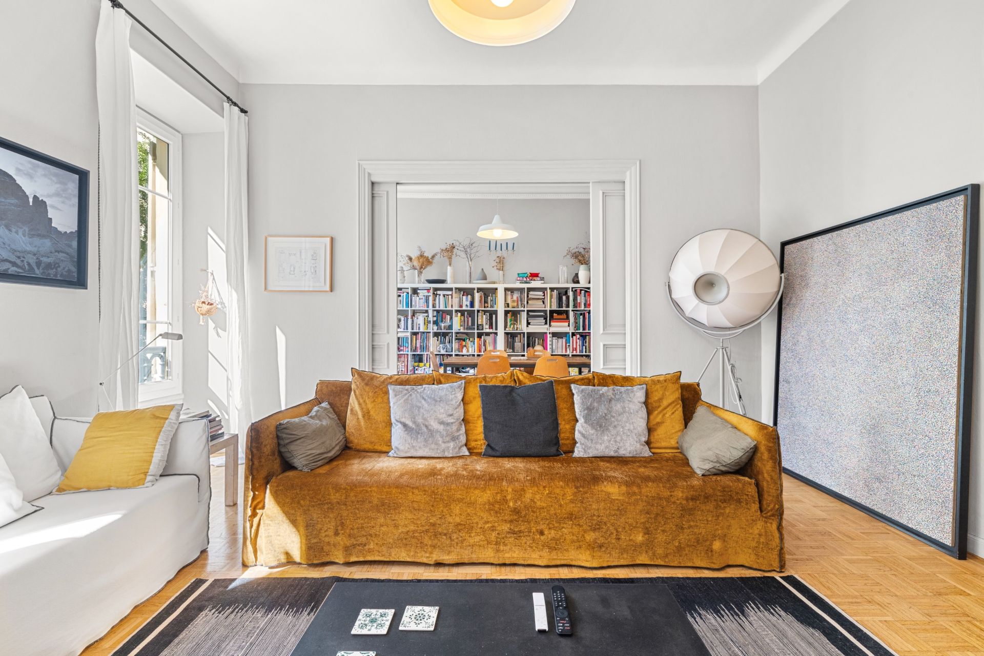 apartment 5 Rooms for sale on NICE (06000)