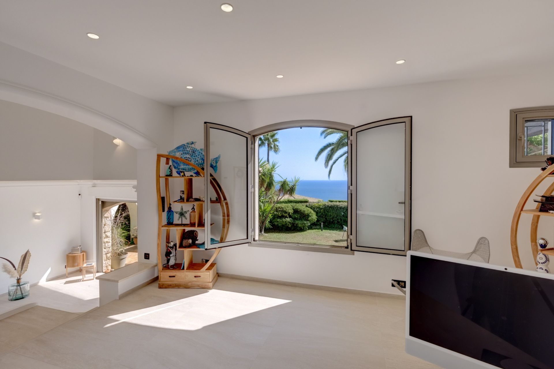provencal house 5 Rooms for sale on VALLAURIS (06220)