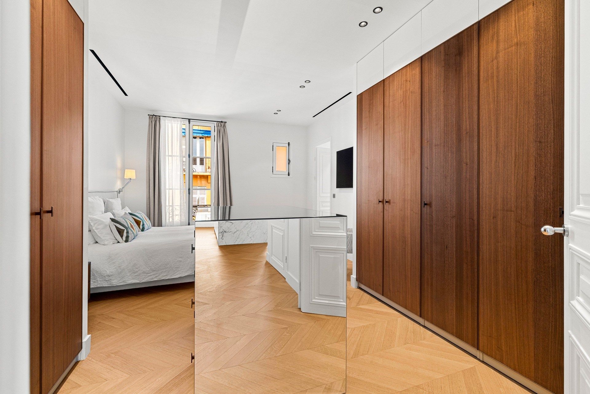 apartment 4 Rooms for sale on NICE (06000)