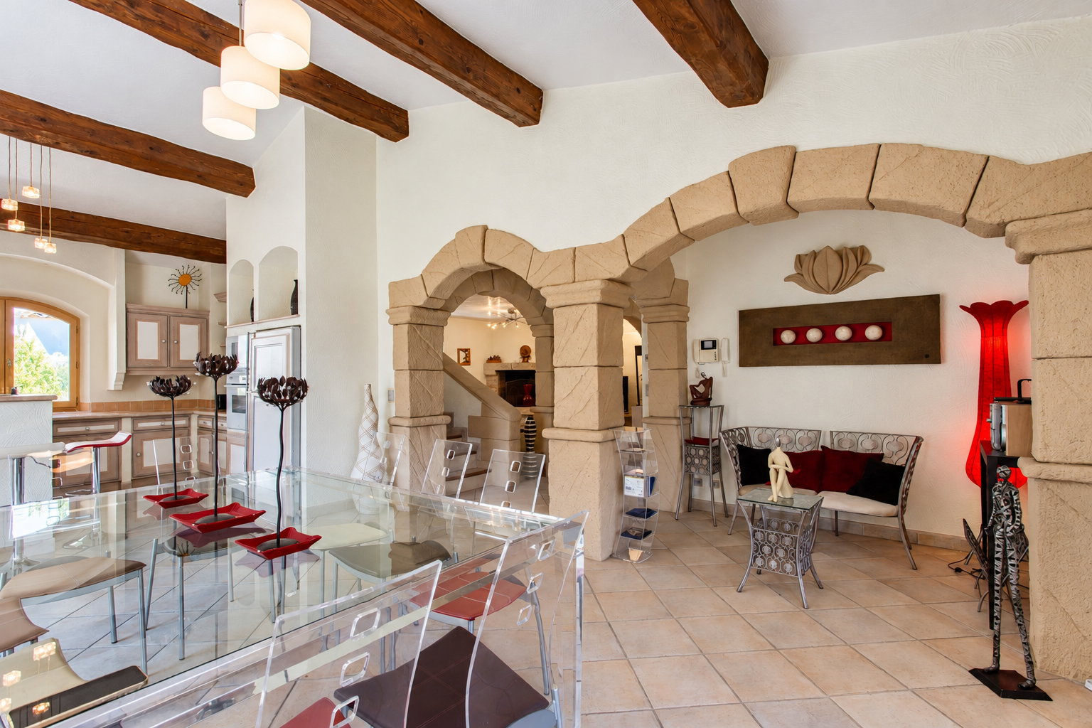 villa 5 Rooms for sale on CAGNES SUR MER (06800)