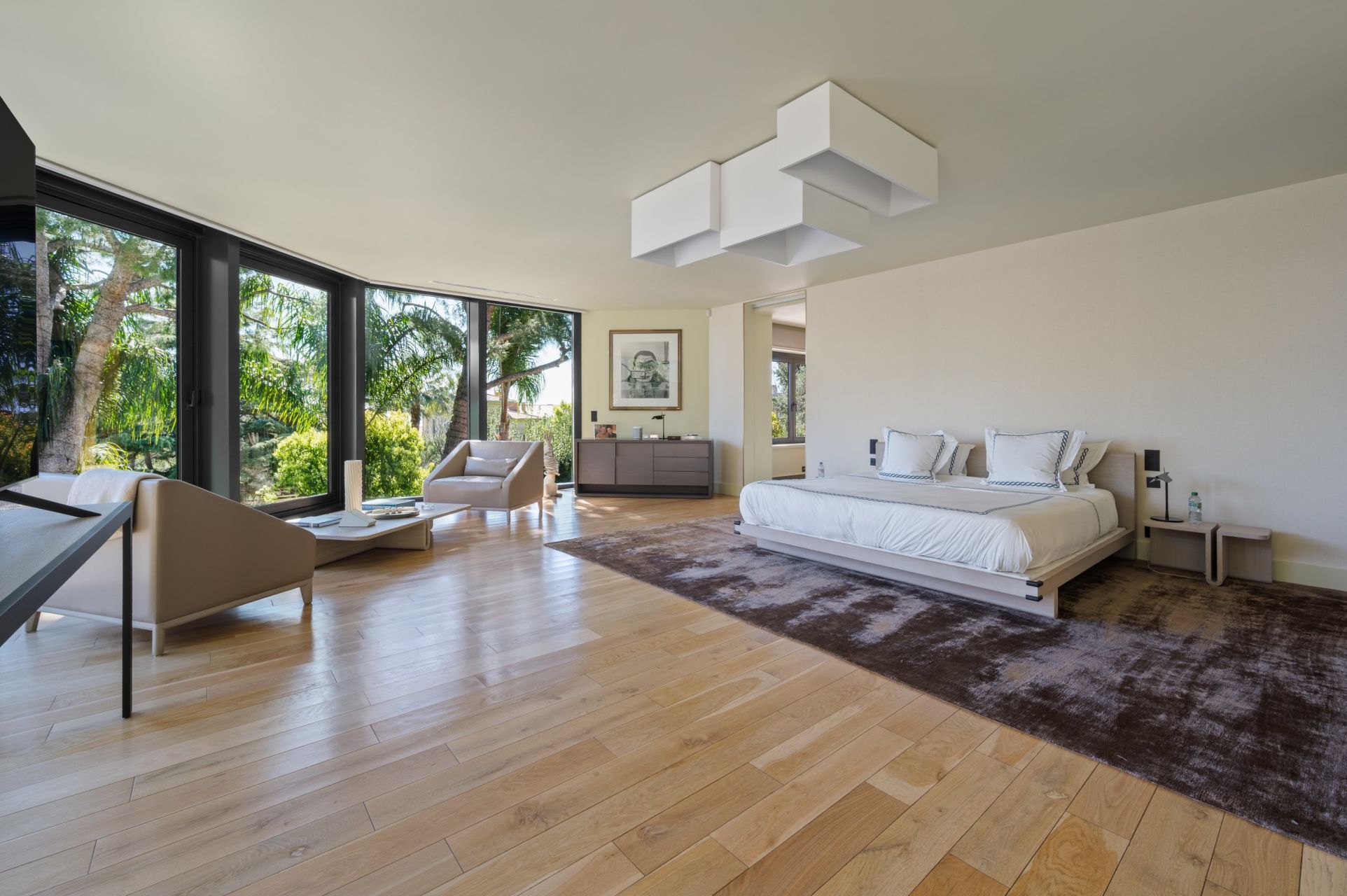 maison contemporaine 18 Pièces en vente sur BEAULIEU SUR MER (06310)
