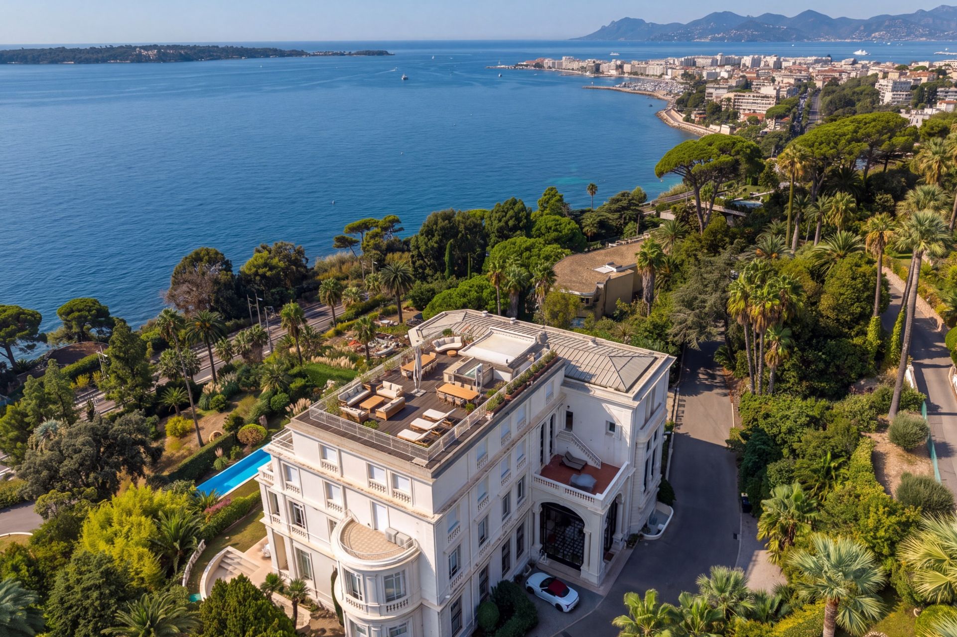 apartment 3 Rooms for sale on CANNES (06400)