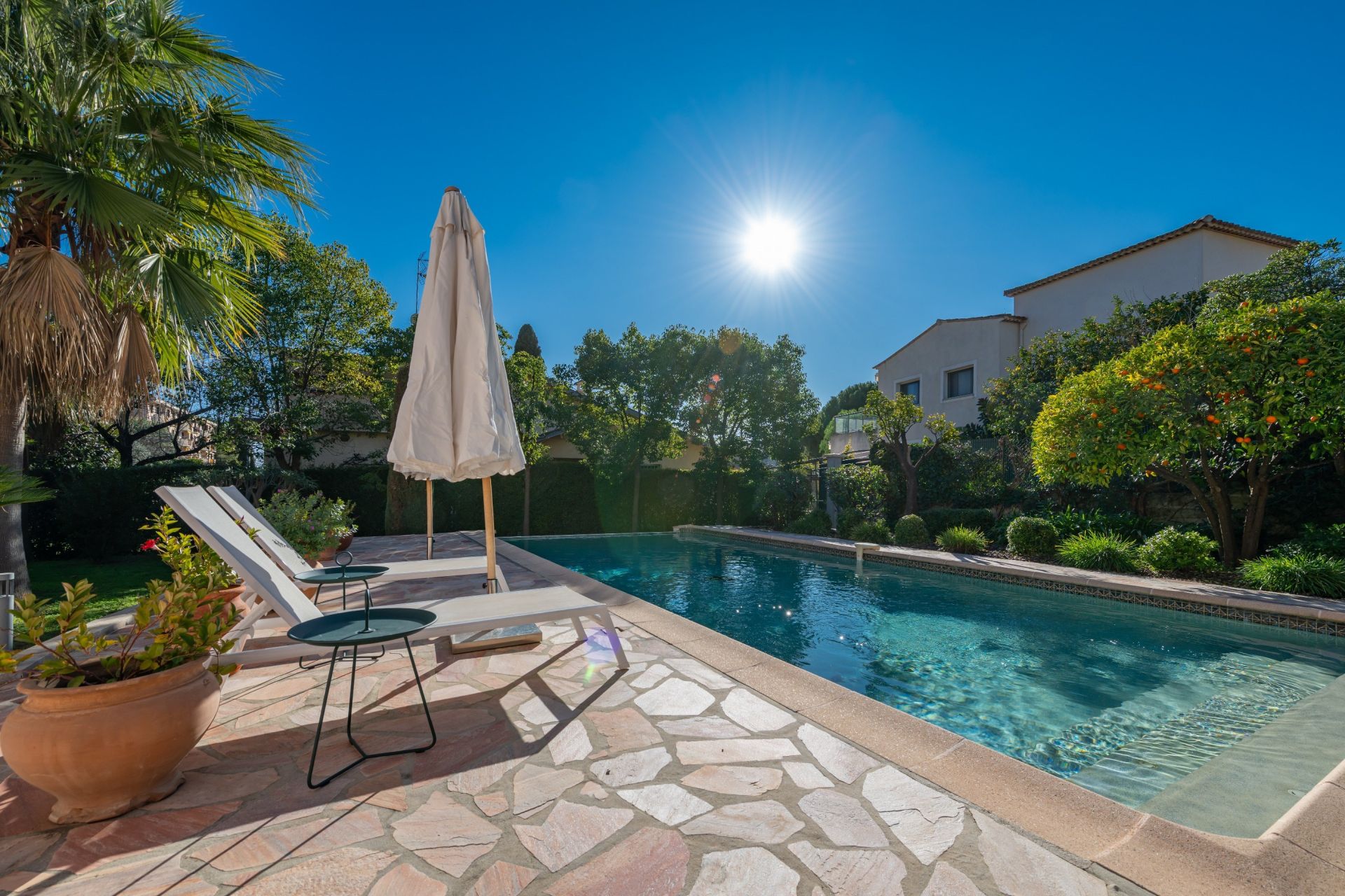 maison de maître 5 Pièces en vente sur VILLEFRANCHE SUR MER (06230)