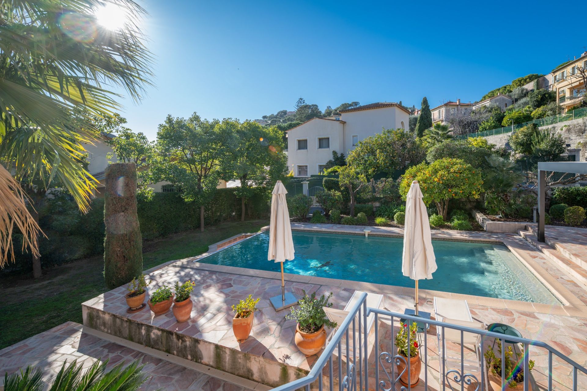 maison de maître 5 Pièces en vente sur VILLEFRANCHE SUR MER (06230)