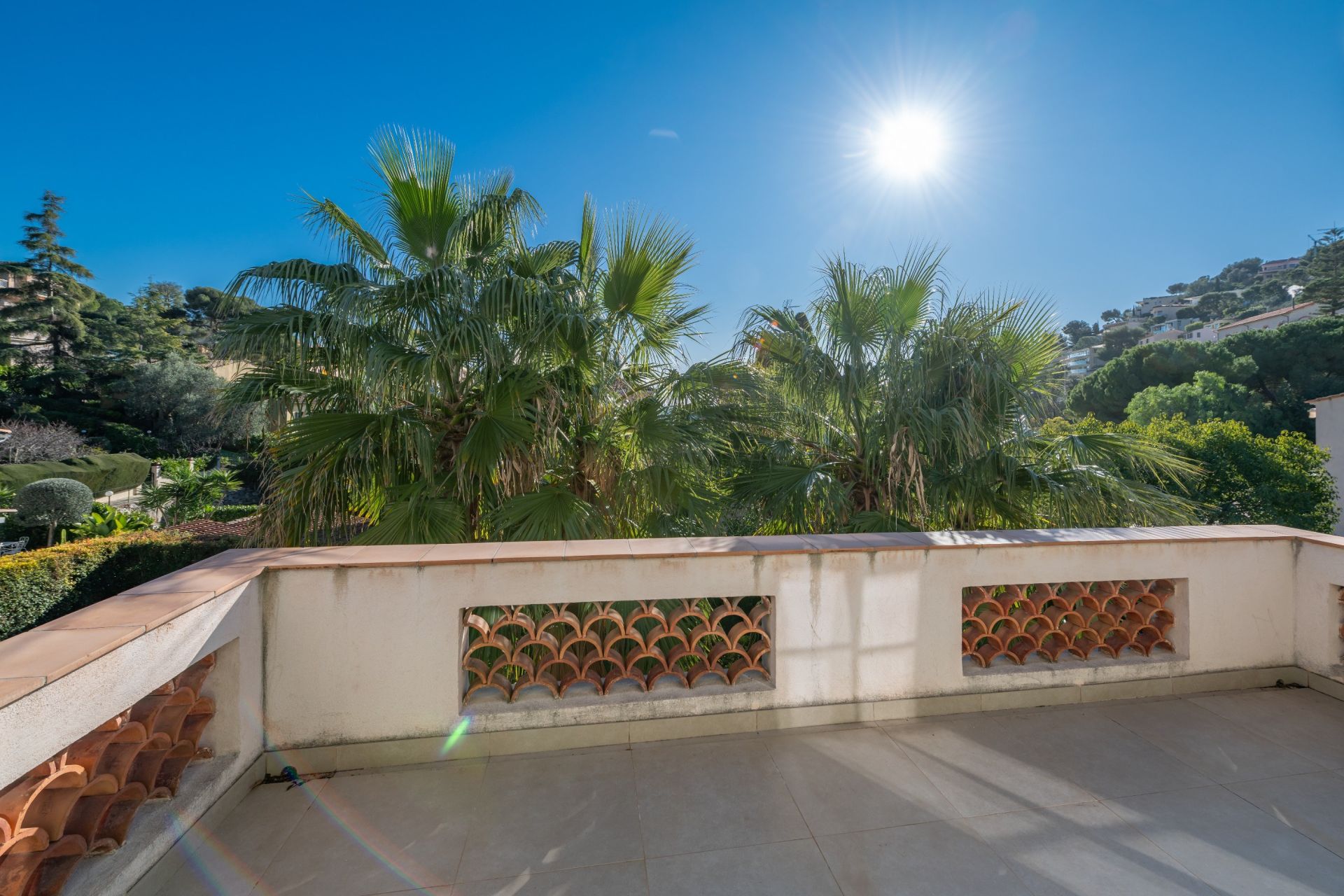 maison de maître 5 Pièces en vente sur VILLEFRANCHE SUR MER (06230)